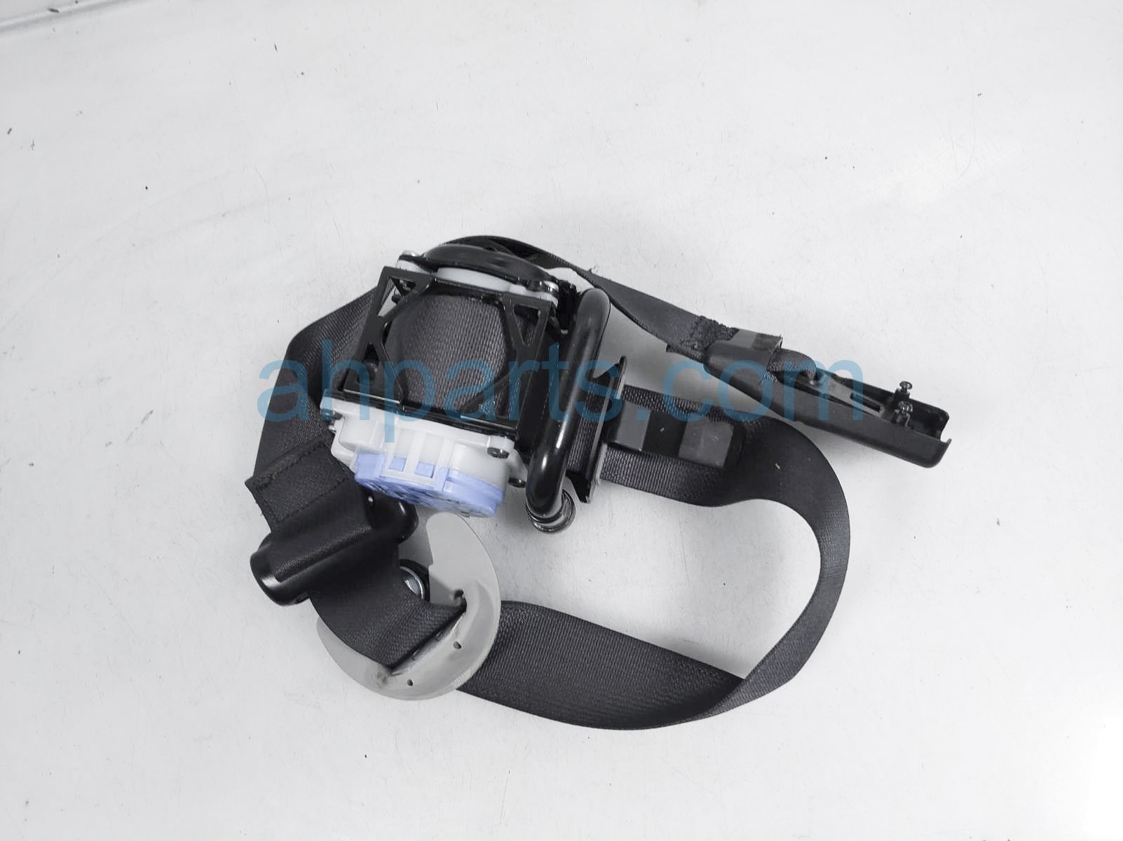 $99 Kia FR/RH SEAT BELT - BLACK