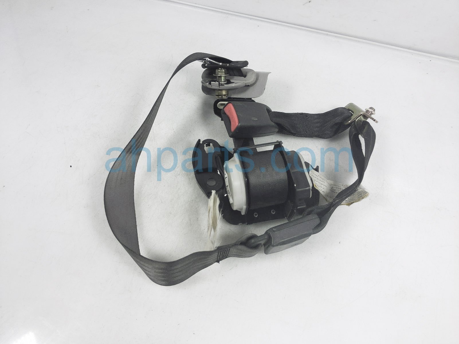 $29 Subaru 2ND ROW MID SEAT BELT - BLACK $29 Subaru 2ND ROW MID SEAT BELT - BLACK