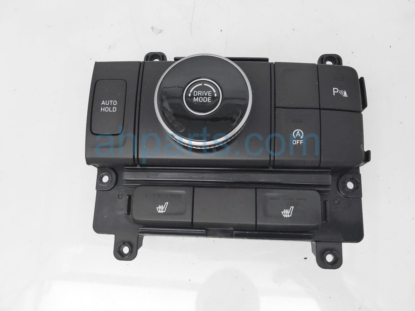 $70 Hyundai CONSOLE MULTI-SWITCH ASSY $70 Hyundai CONSOLE MULTI-SWITCH ASSY