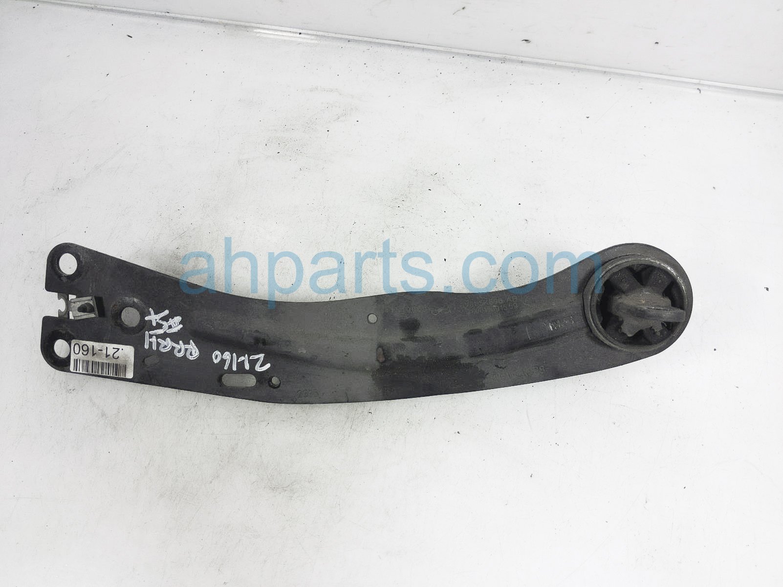 $40 Ford RR/RH TRAILING CONTROL ARM $40 Ford RR/RH TRAILING CONTROL ARM