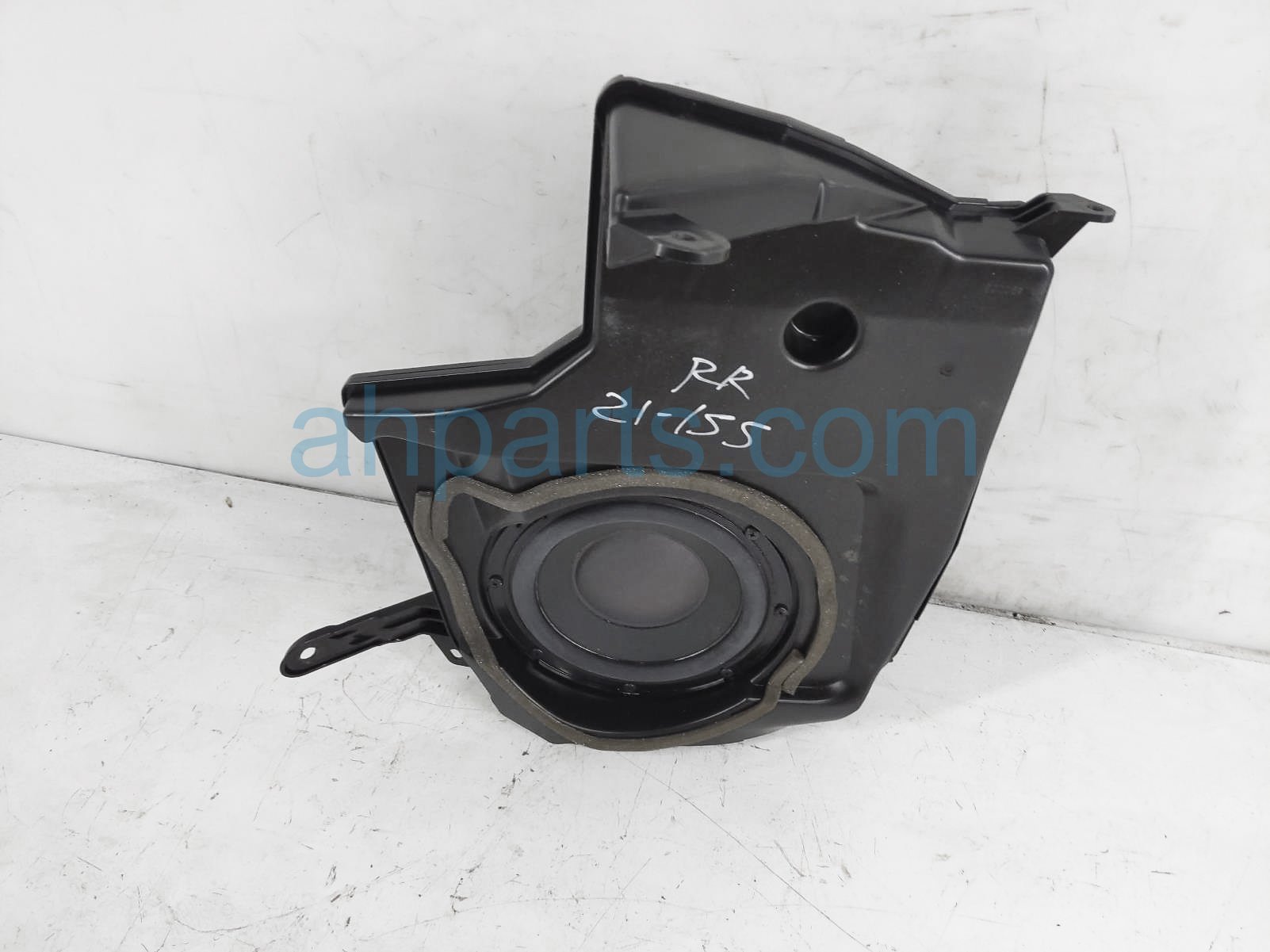 $29 Honda SUBWOOFER ASSY $29 Honda SUBWOOFER ASSY