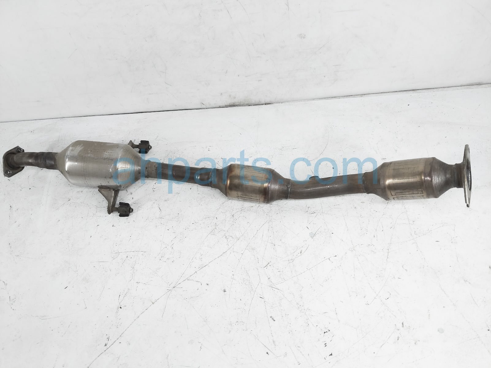 $450 Toyota CATALYTIC CONVERTER $450 Toyota CATALYTIC CONVERTER