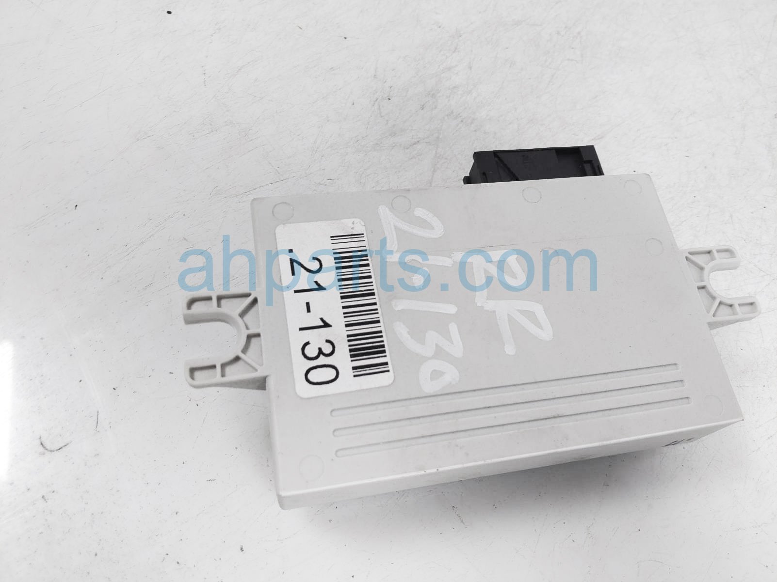 $35 BMW KEYLESS ENTRY CONTROL MODULE UNIT