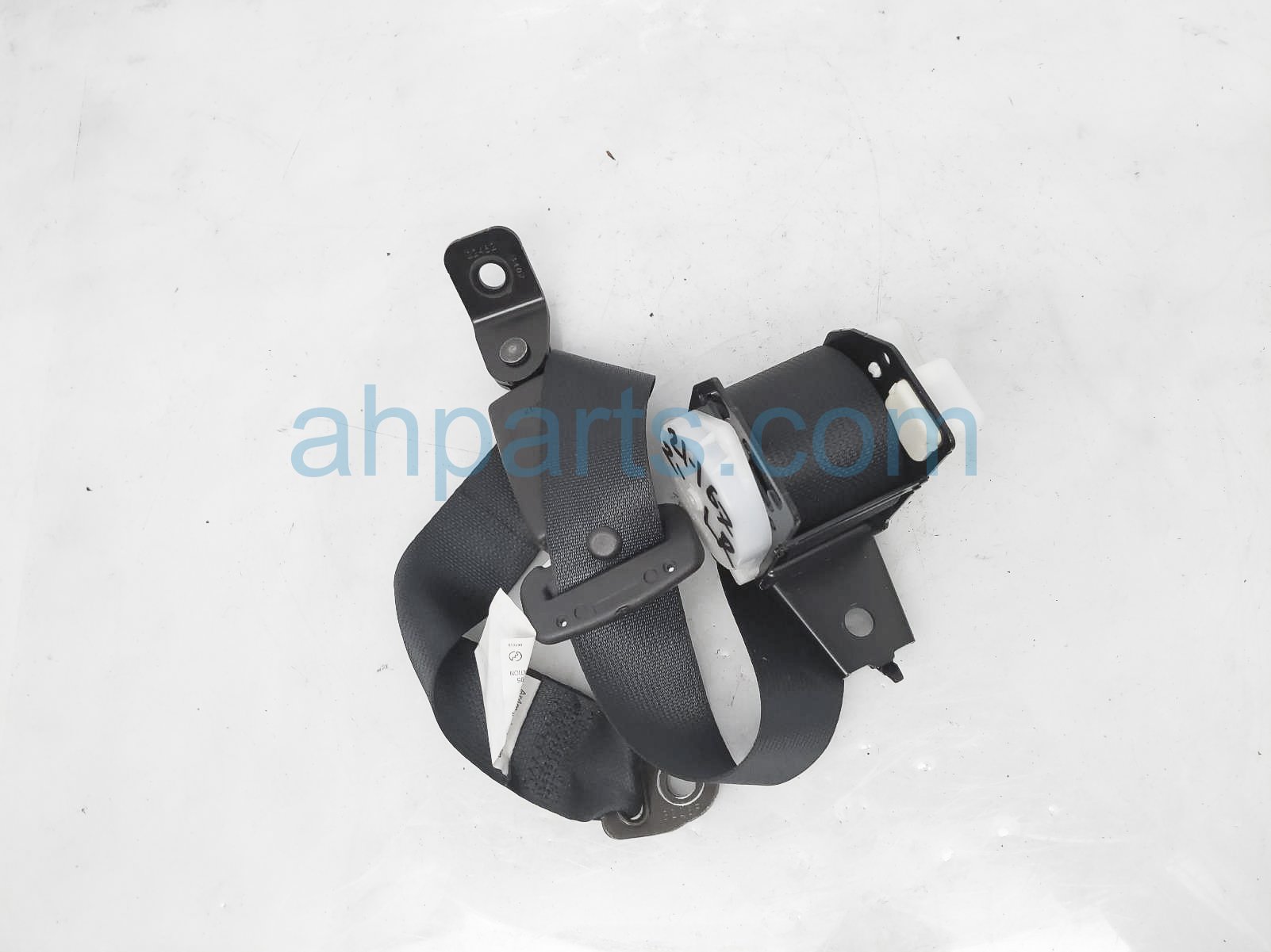 $25 Mazda 2ND ROW LH SEAT BELT - BLACK $25 Mazda 2ND ROW LH SEAT BELT - BLACK