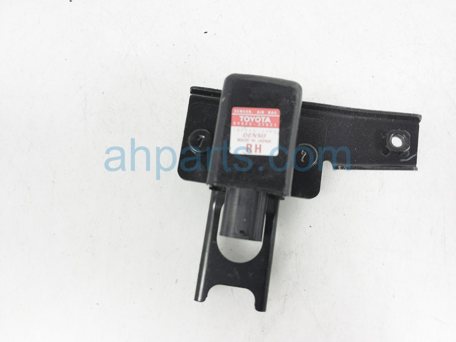 $25 Scion RH AIRBAG SIDE IMPACT SENSOR $25 Scion RH AIRBAG SIDE IMPACT SENSOR