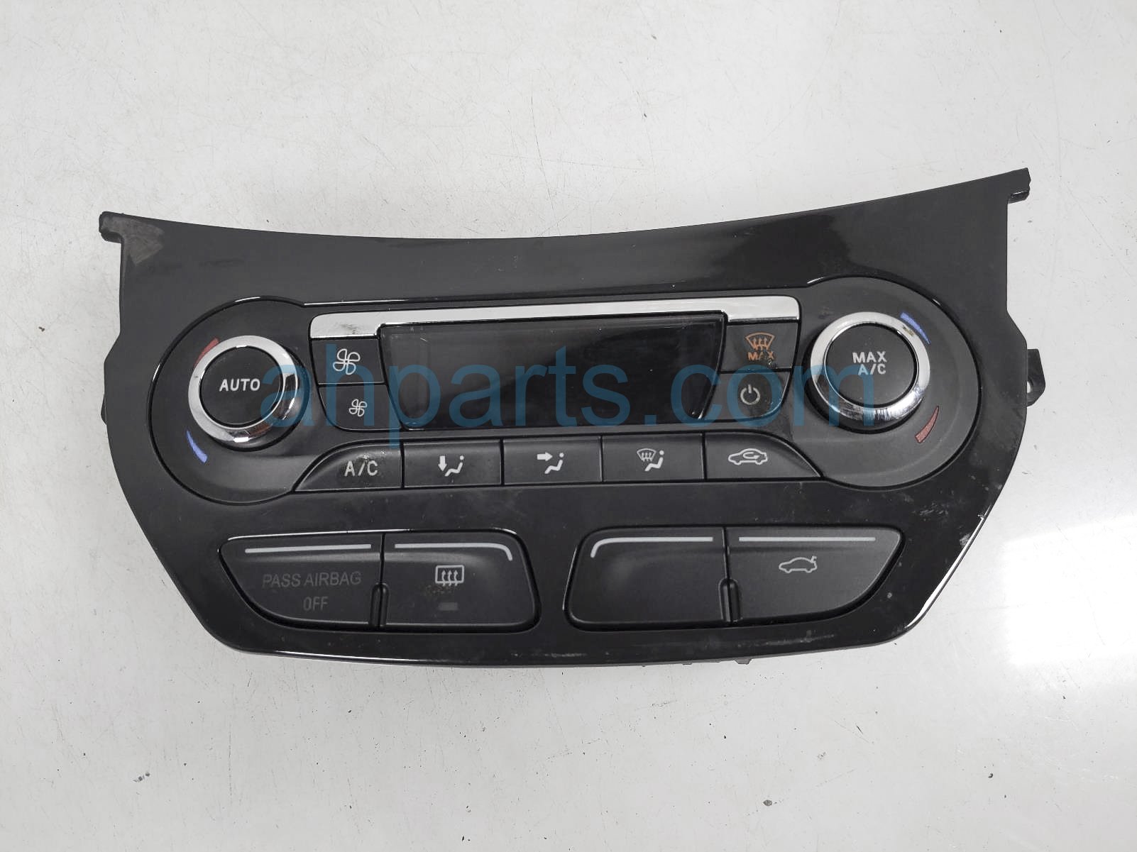 $45 Ford HEATER/AC CONTROL(ON DASH) $45 Ford HEATER/AC CONTROL(ON DASH)