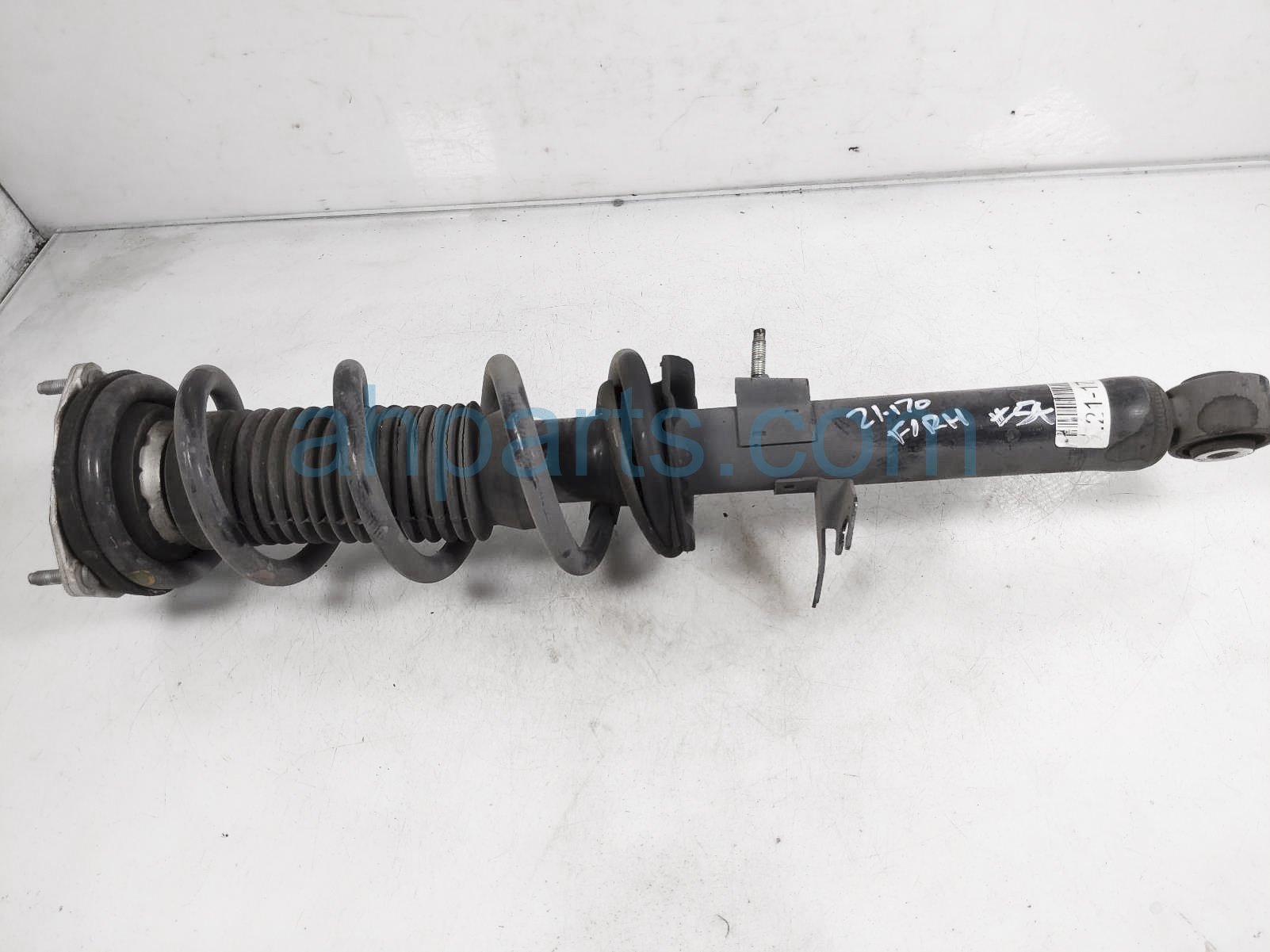 $45 Infiniti FR/RH STRUT + SPRING $45 Infiniti FR/RH STRUT + SPRING