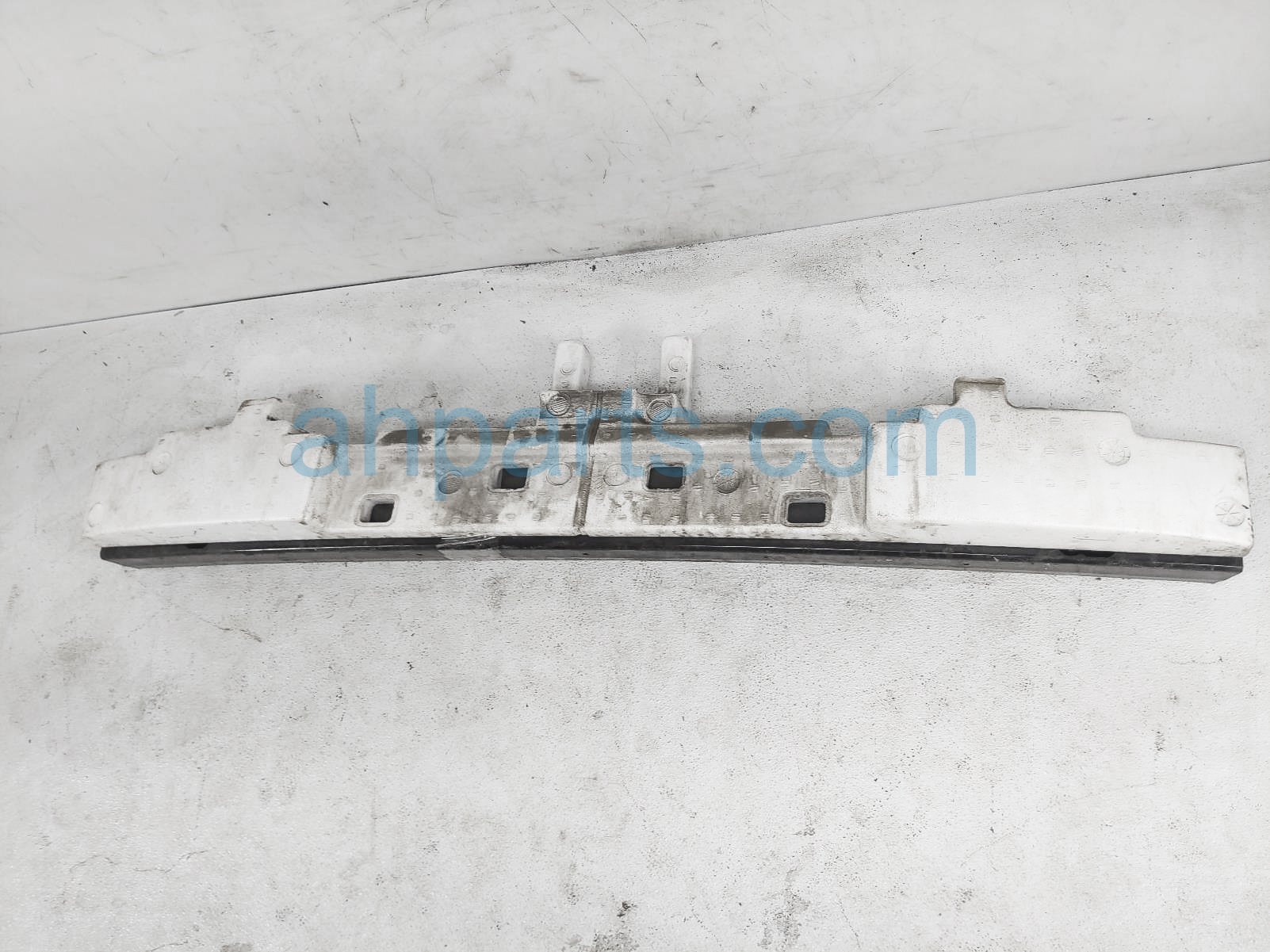 $60 Nissan REAR BUMPER REINFORCEMENT BAR $60 Nissan REAR BUMPER REINFORCEMENT BAR