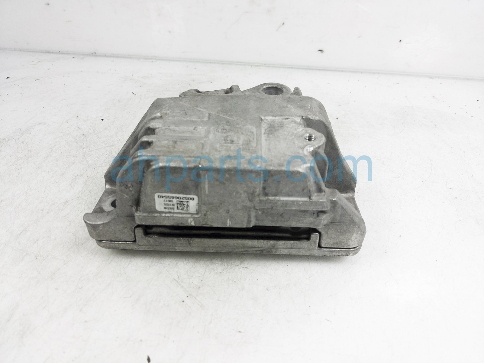 $75 Jeep LH ENGINE MOUNT DAMPER - 2.4L