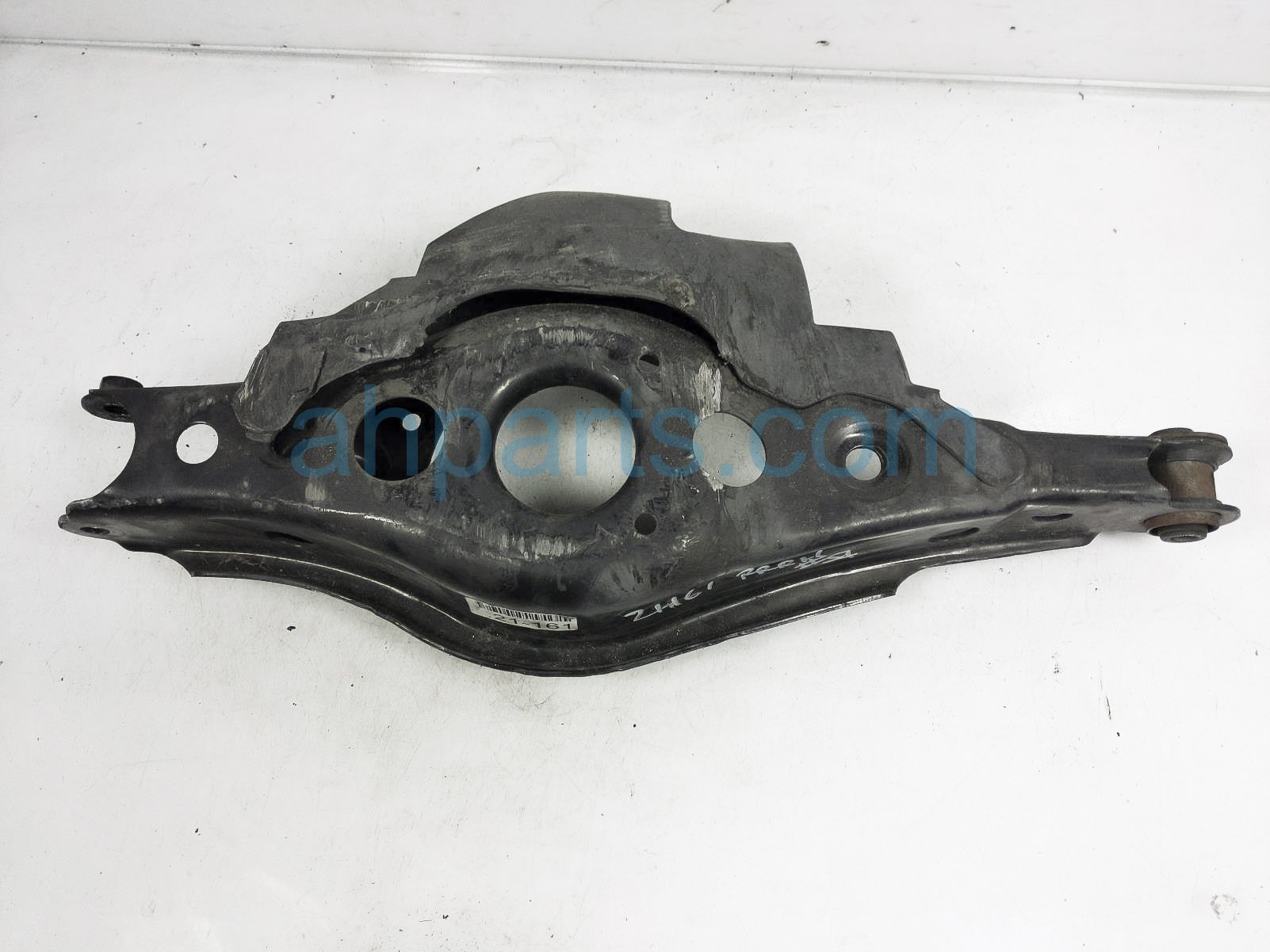 $30 Lexus RR/RH SPRING MOUNT CONTROL ARM $30 Lexus RR/RH SPRING MOUNT CONTROL ARM