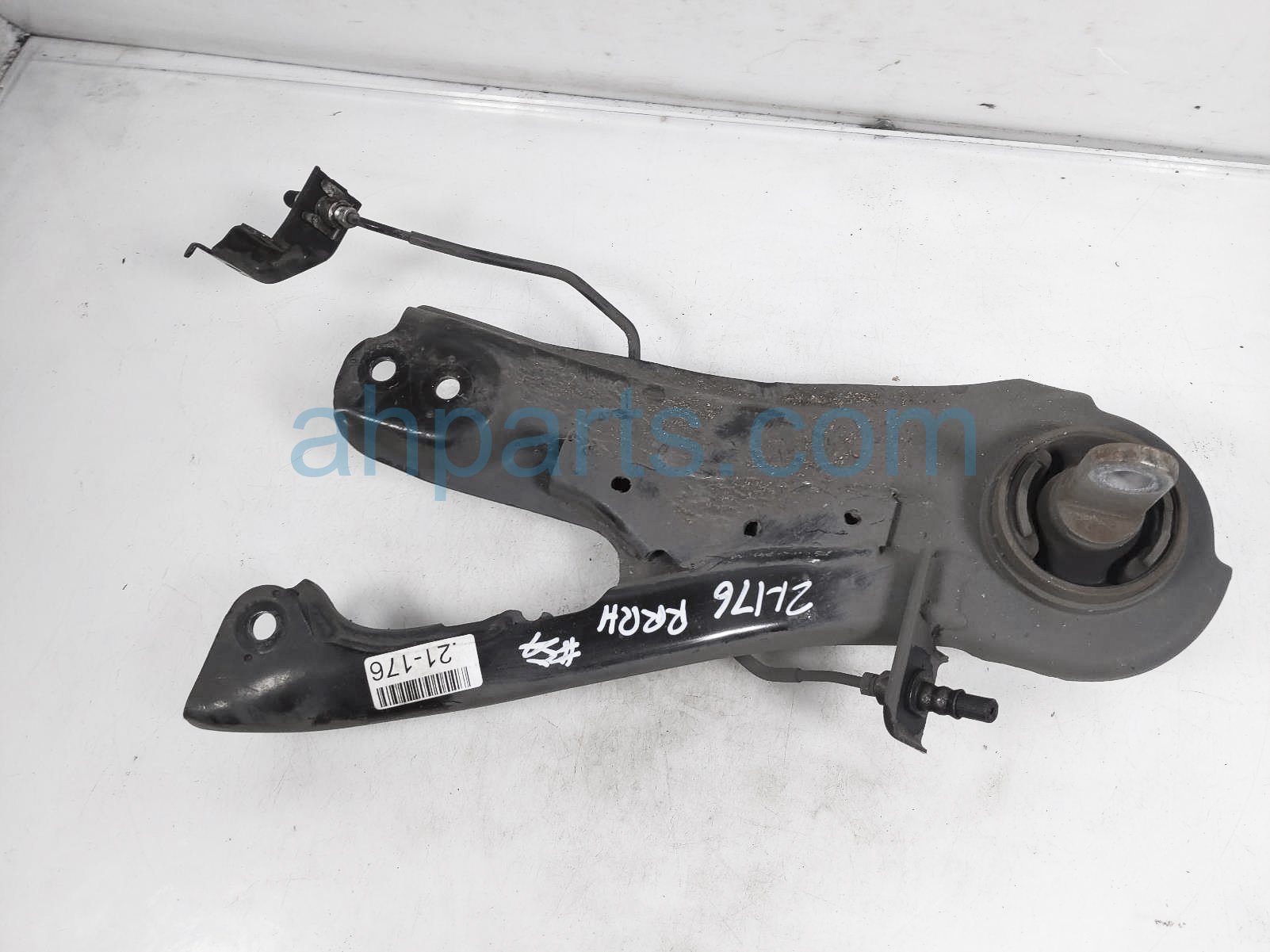 $59 Honda RR/RH TRAILING CONTROL ARM $59 Honda RR/RH TRAILING CONTROL ARM