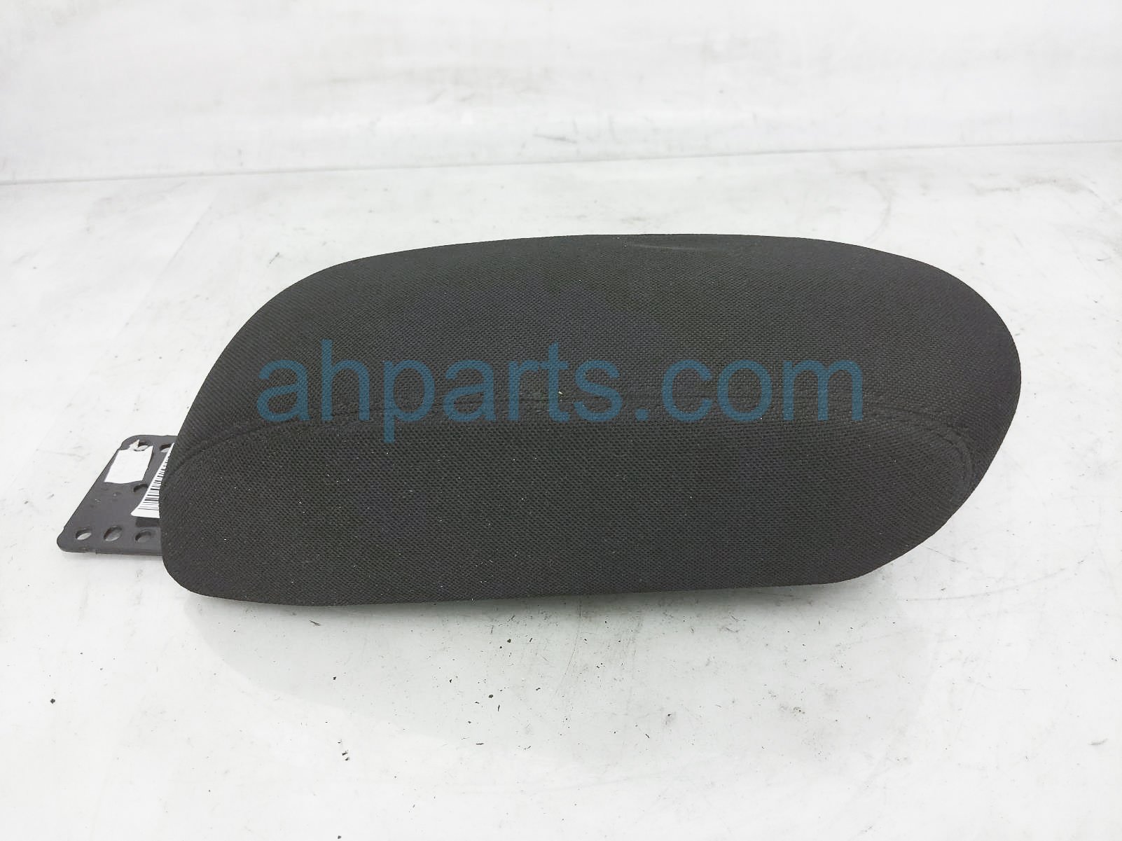 $65 Jeep CONSOLE ARMREST ASSY - BLACK $65 Jeep CONSOLE ARMREST ASSY - BLACK