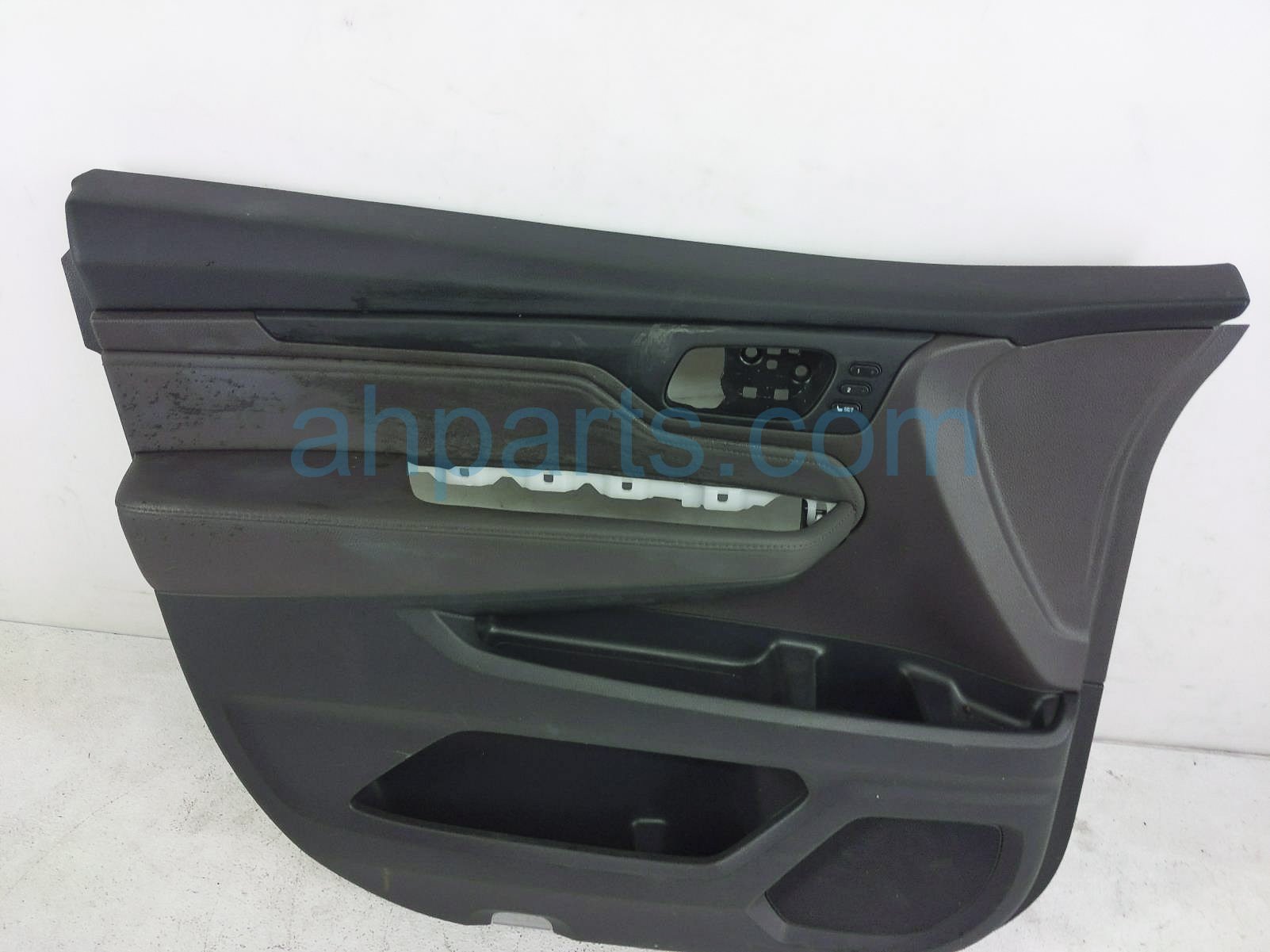 $99 Honda FR/LH INSIDE DOOR TRIM PANEL - MOCHA $99 Honda FR/LH INSIDE DOOR TRIM PANEL - MOCHA