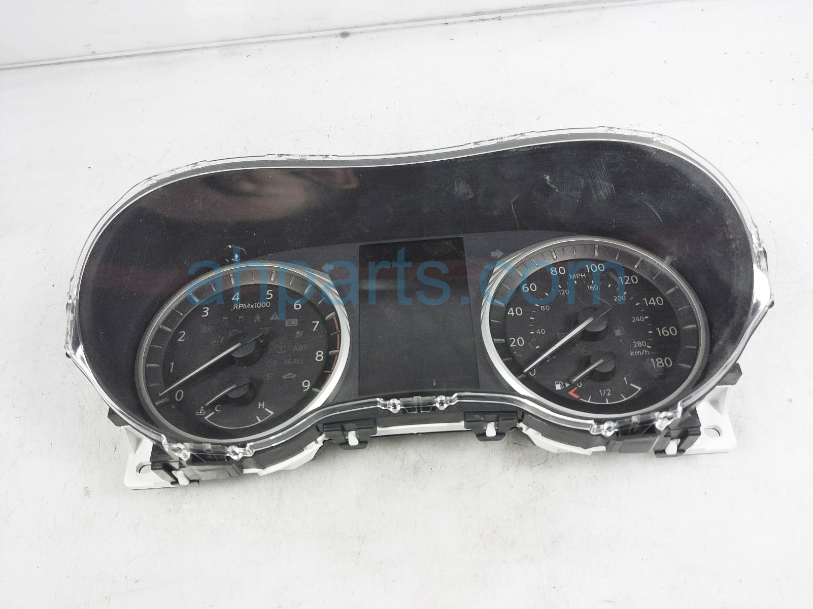 $99 Infiniti SPEEDO INSTRUMENT CLUSTER - 30K MI