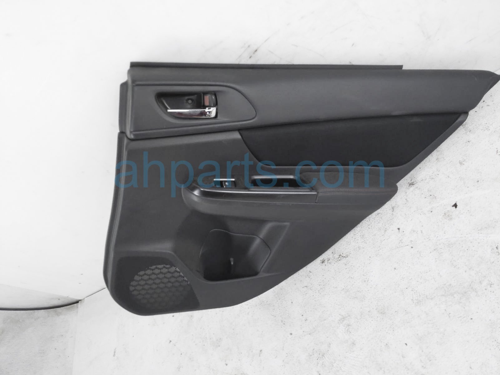 $65 Subaru RR/RH INTERIOR DOOR PANEL - BLACK