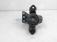 $45 Kia RH ENGINE SIDE MOUNT - 2.0L FWD $45 Kia RH ENGINE SIDE MOUNT - 2.0L FWD