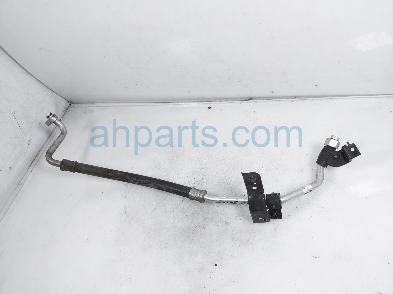 $25 Honda AC SUCTION HOSE - 3.0L $25 Honda AC SUCTION HOSE - 3.0L