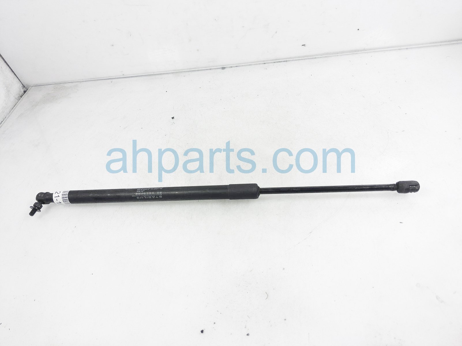 $15 Honda LH TAILGATE STRUT / LIFT CYLINDER