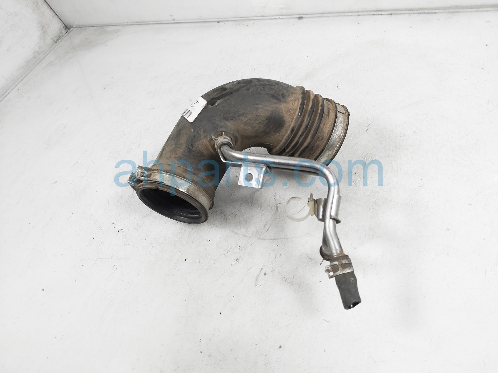 $20 Honda 1.3L AIR INTAKE TUBE $20 Honda 1.3L AIR INTAKE TUBE
