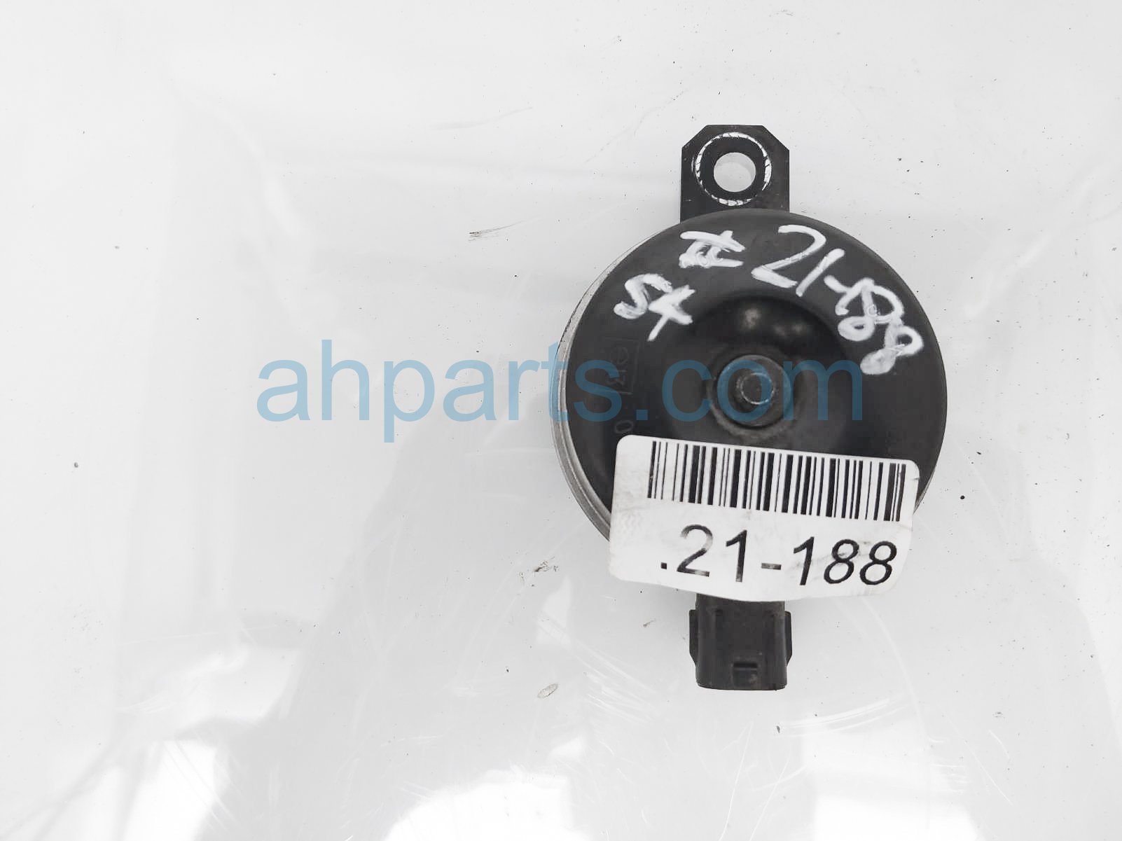 $17 Subaru HIGH NOTE HORN ASSY $17 Subaru HIGH NOTE HORN ASSY