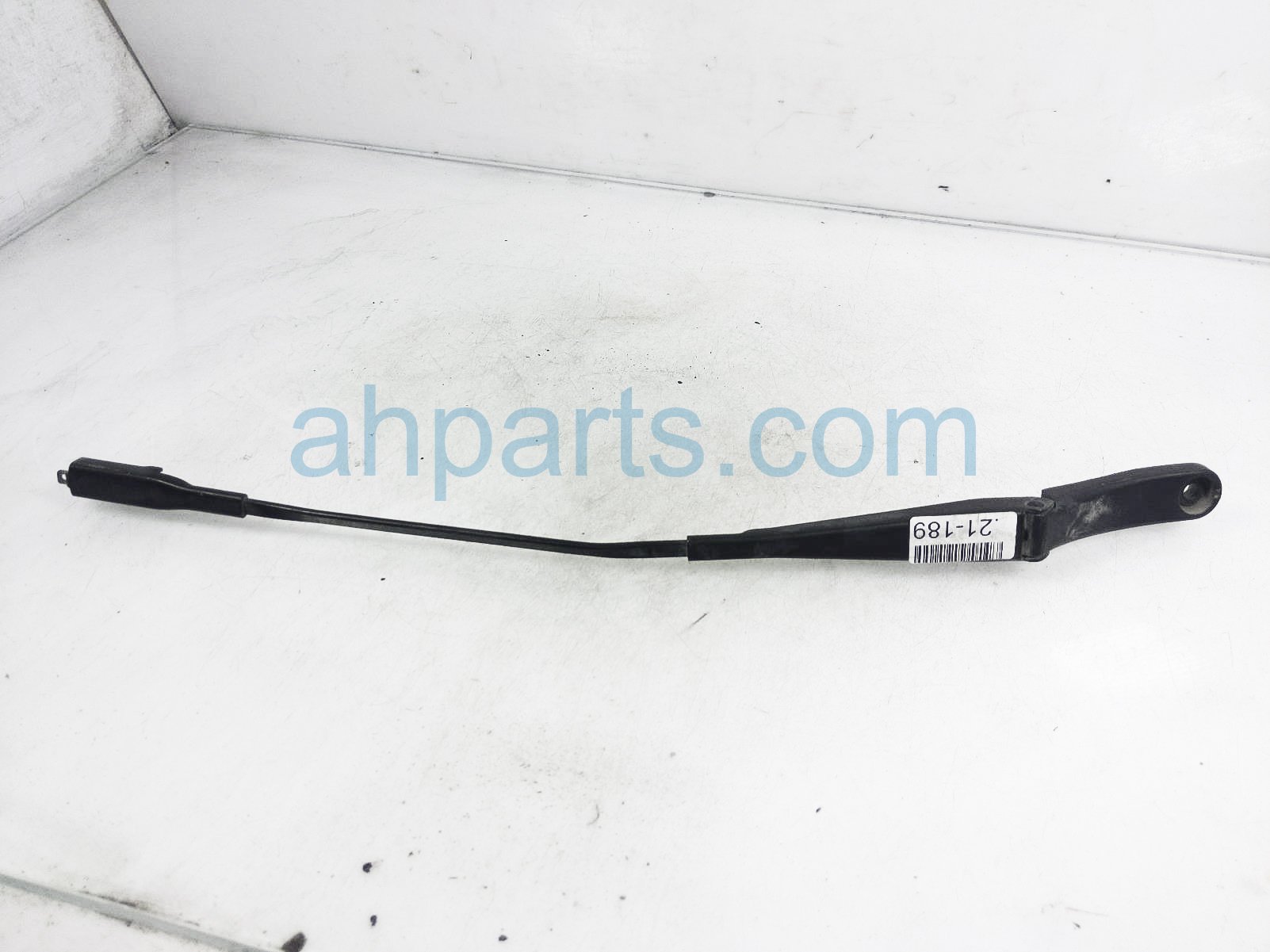 $20 Audi RH WINDSHIELD WIPER ARM $20 Audi RH WINDSHIELD WIPER ARM