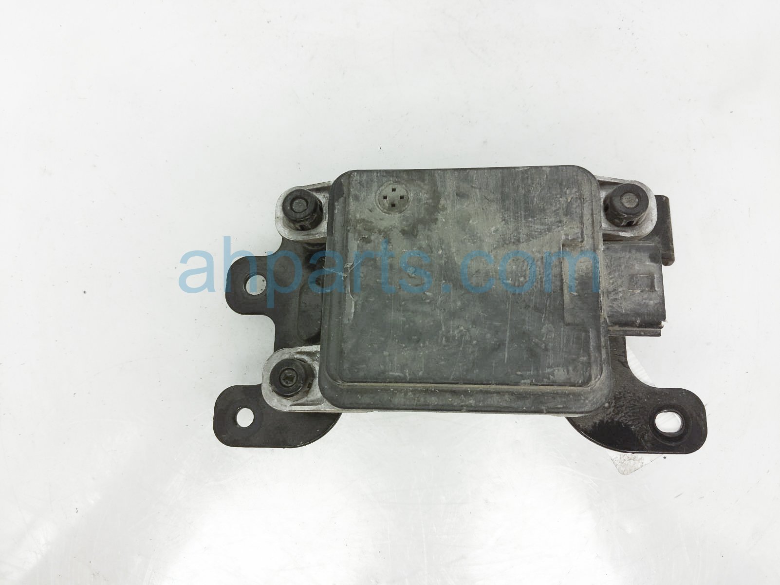 $75 Hyundai FRONT DISTANCE RADAR ASSY $75 Hyundai FRONT DISTANCE RADAR ASSY