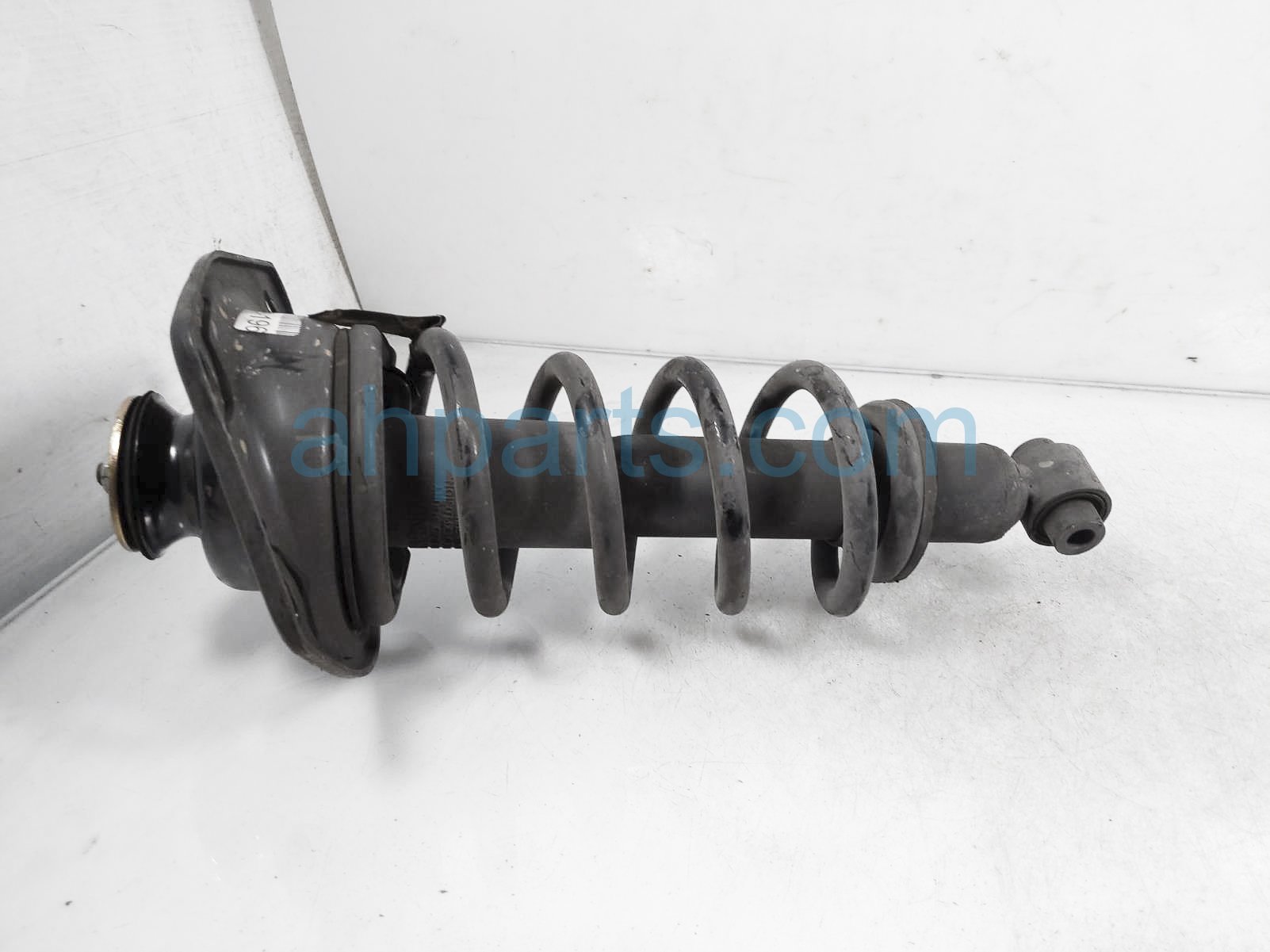 $40 Chevy RR/LH STRUT + SPRING $40 Chevy RR/LH STRUT + SPRING
