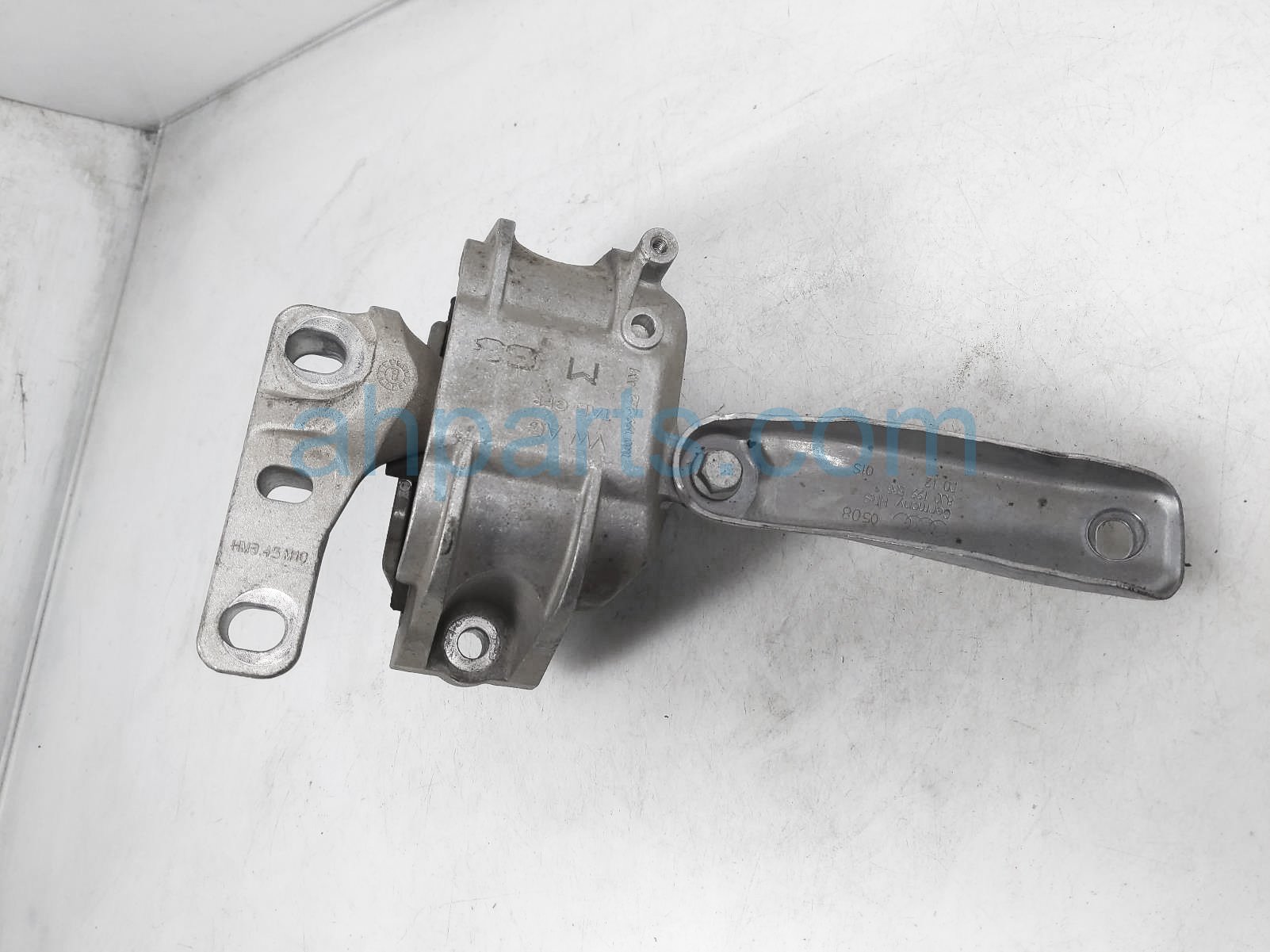 $60 Audi RH INSULATOR ENGINE MOUNT $60 Audi RH INSULATOR ENGINE MOUNT