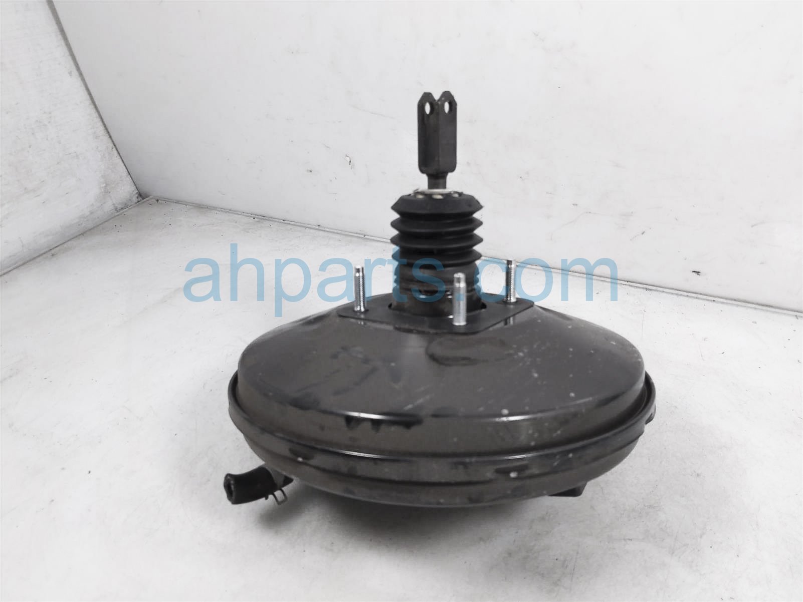 $70 Nissan POWER BRAKE BOOSTER $70 Nissan POWER BRAKE BOOSTER