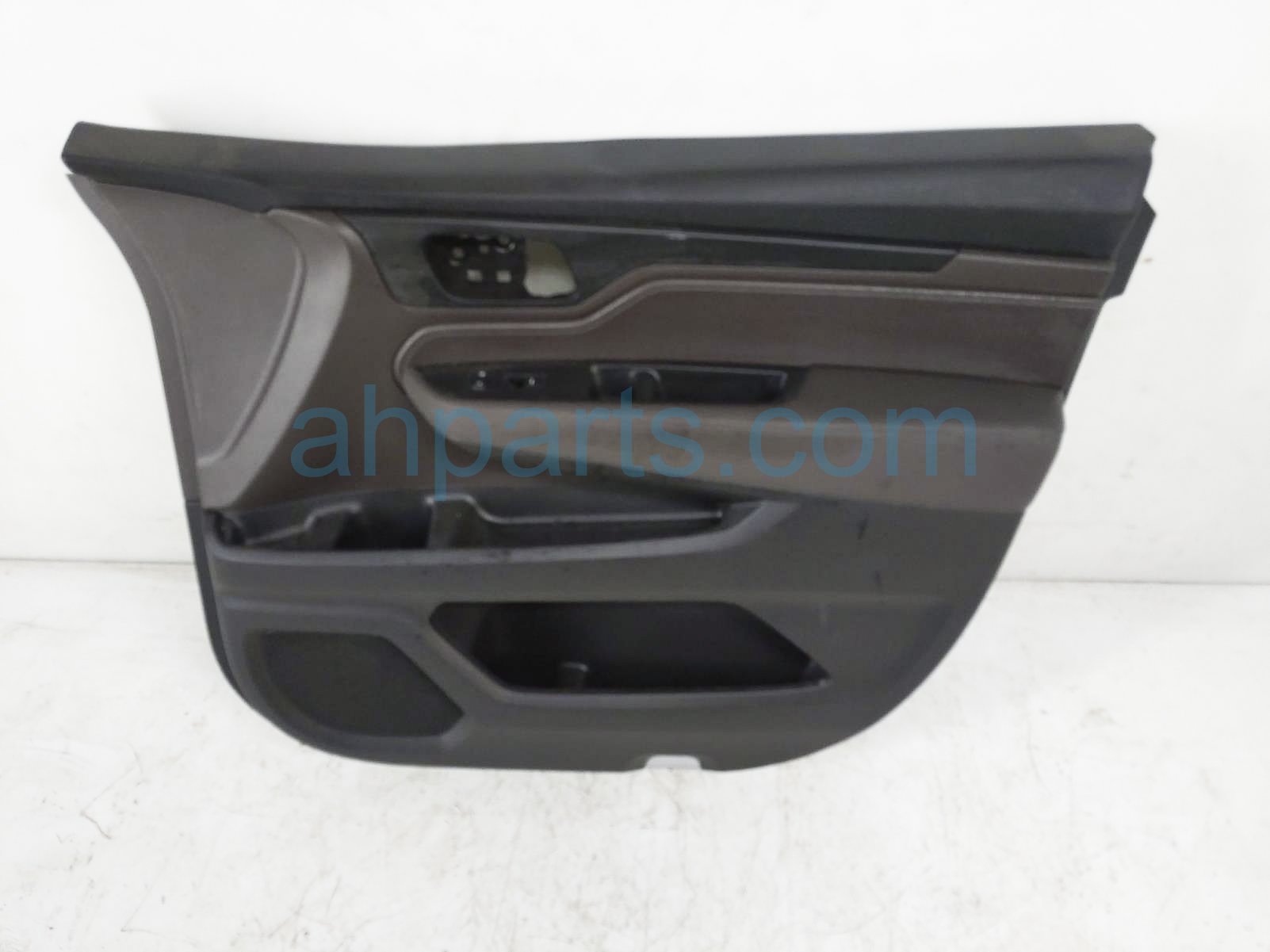 $115 Honda FR/RH INTERIOR DOOR PANEL - BROWN $115 Honda FR/RH INTERIOR DOOR PANEL - BROWN