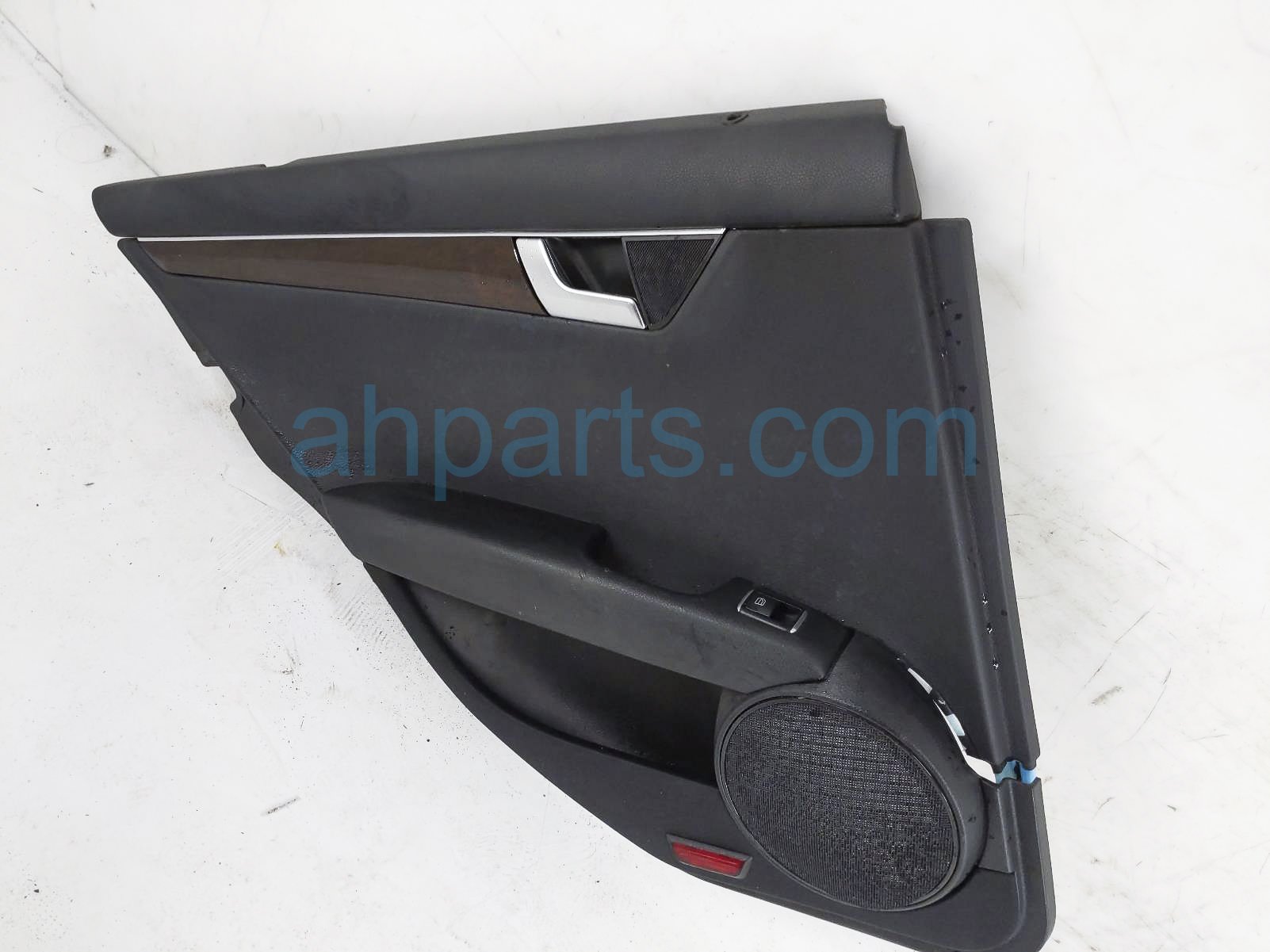 $70 Mercedes RR/LH INTERIOR DOOR PANEL - BLACK