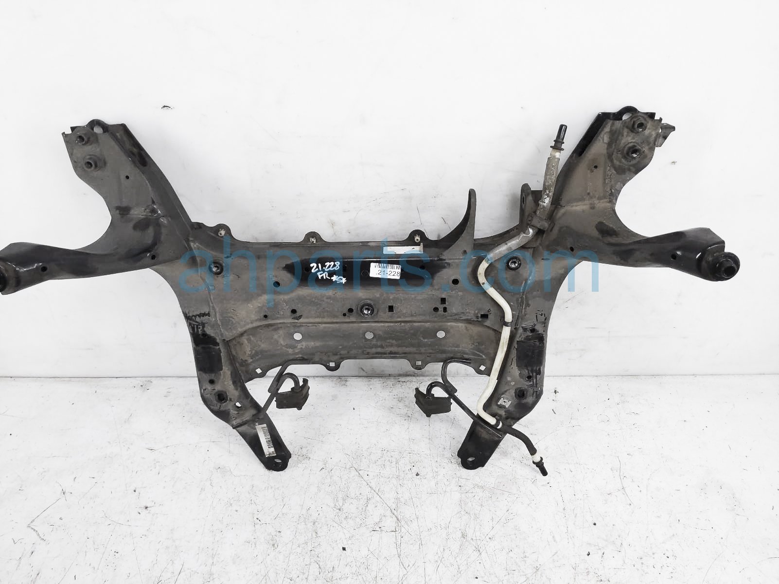 $95 BMW FRONT SUB FRAME / CRADLE $95 BMW FRONT SUB FRAME / CRADLE