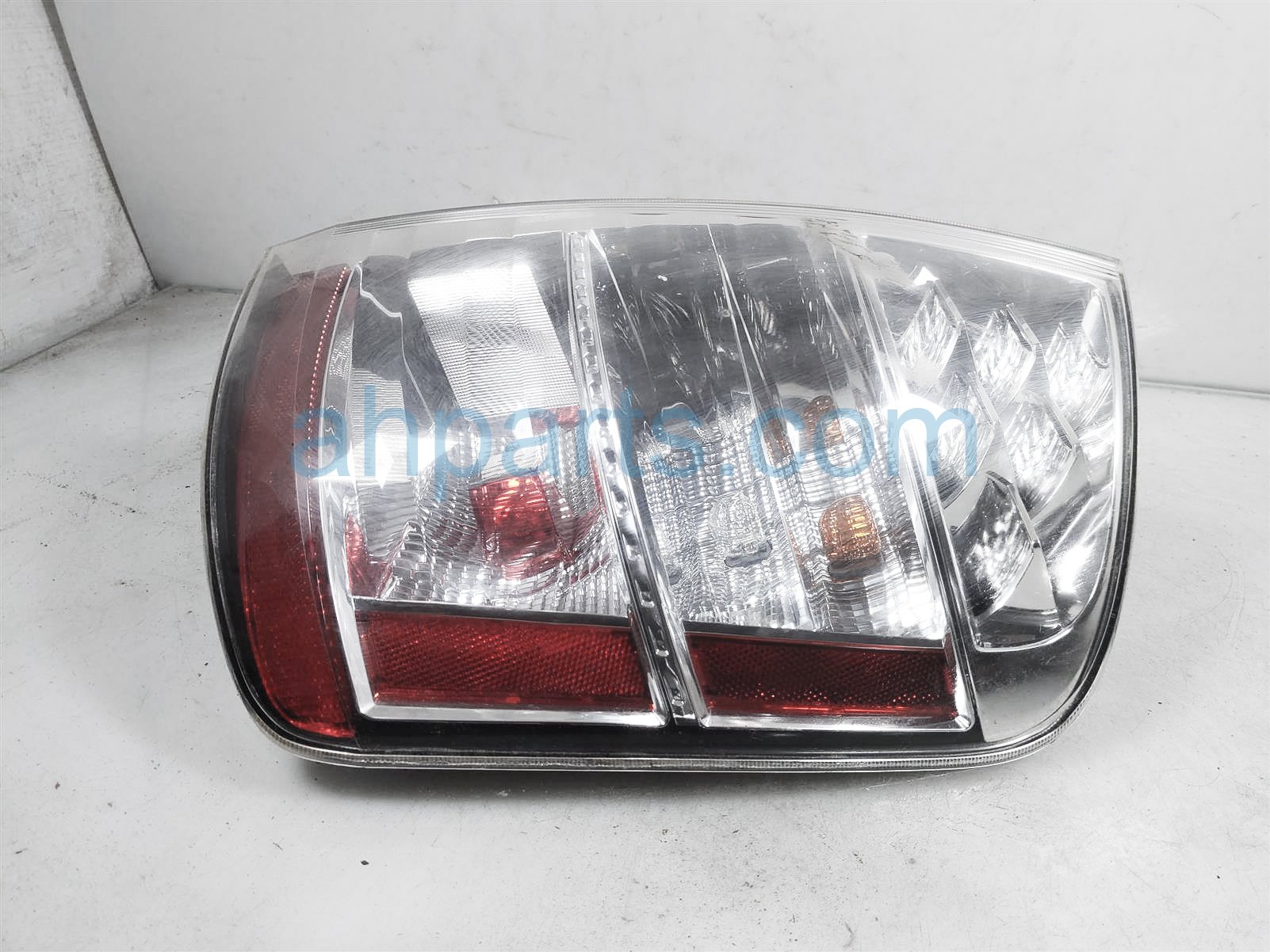 $50 Toyota RH TAIL LAMP (ON BODY) $50 Toyota RH TAIL LAMP (ON BODY)