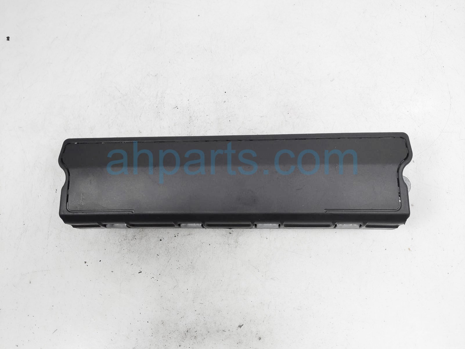 $100 Chevy RH PASSENGER KNEE AIR BAG $100 Chevy RH PASSENGER KNEE AIR BAG