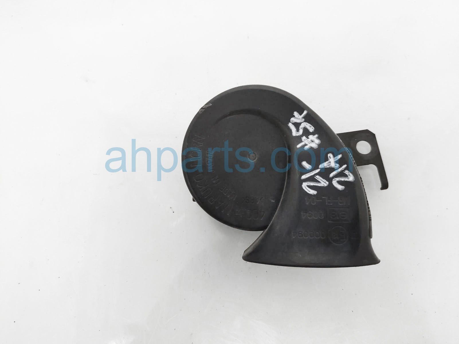 $20 Lexus LOW NOTE HORN ASSY $20 Lexus LOW NOTE HORN ASSY