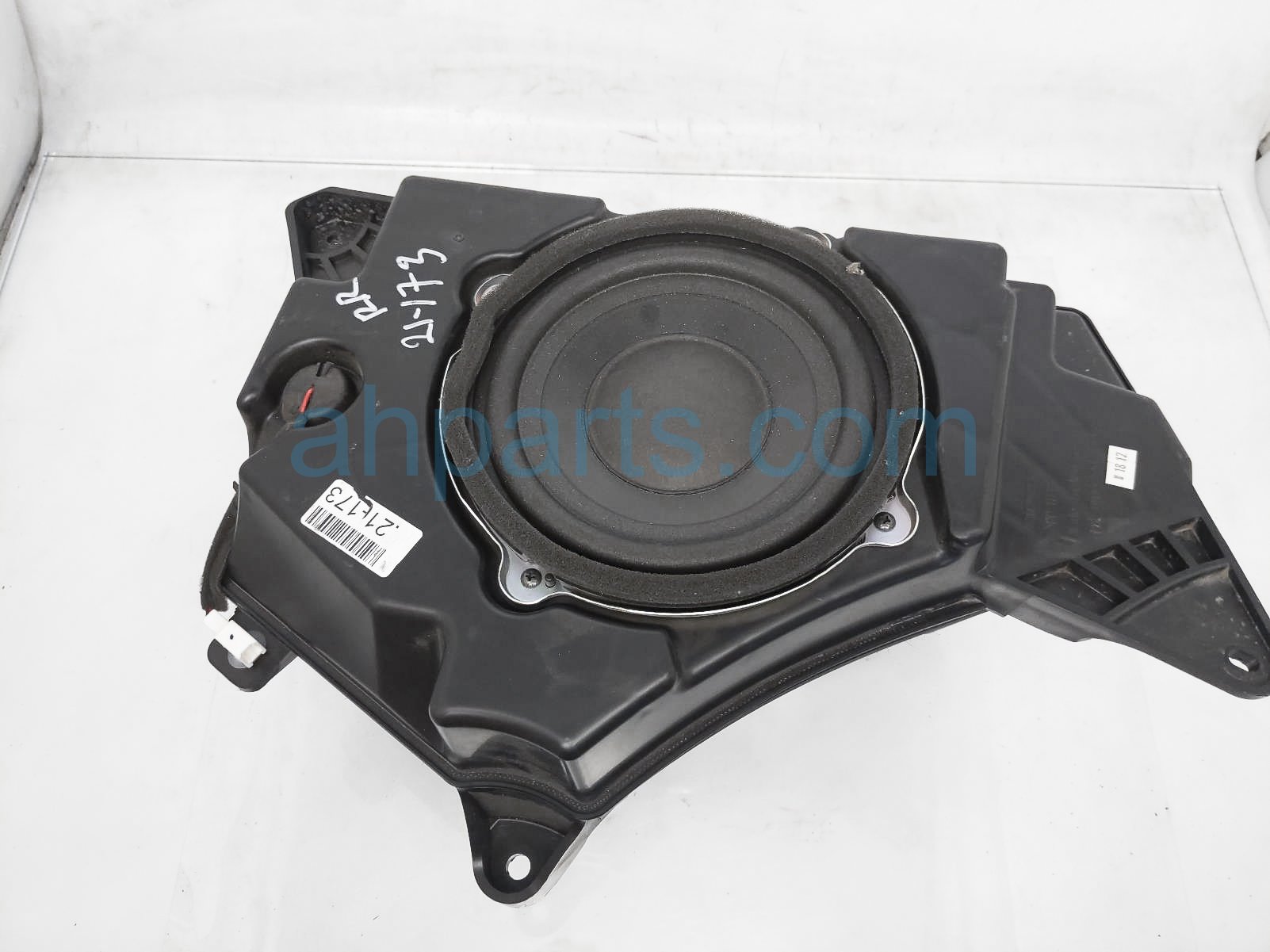 $50 Honda SUBWOOFER ASSY $50 Honda SUBWOOFER ASSY