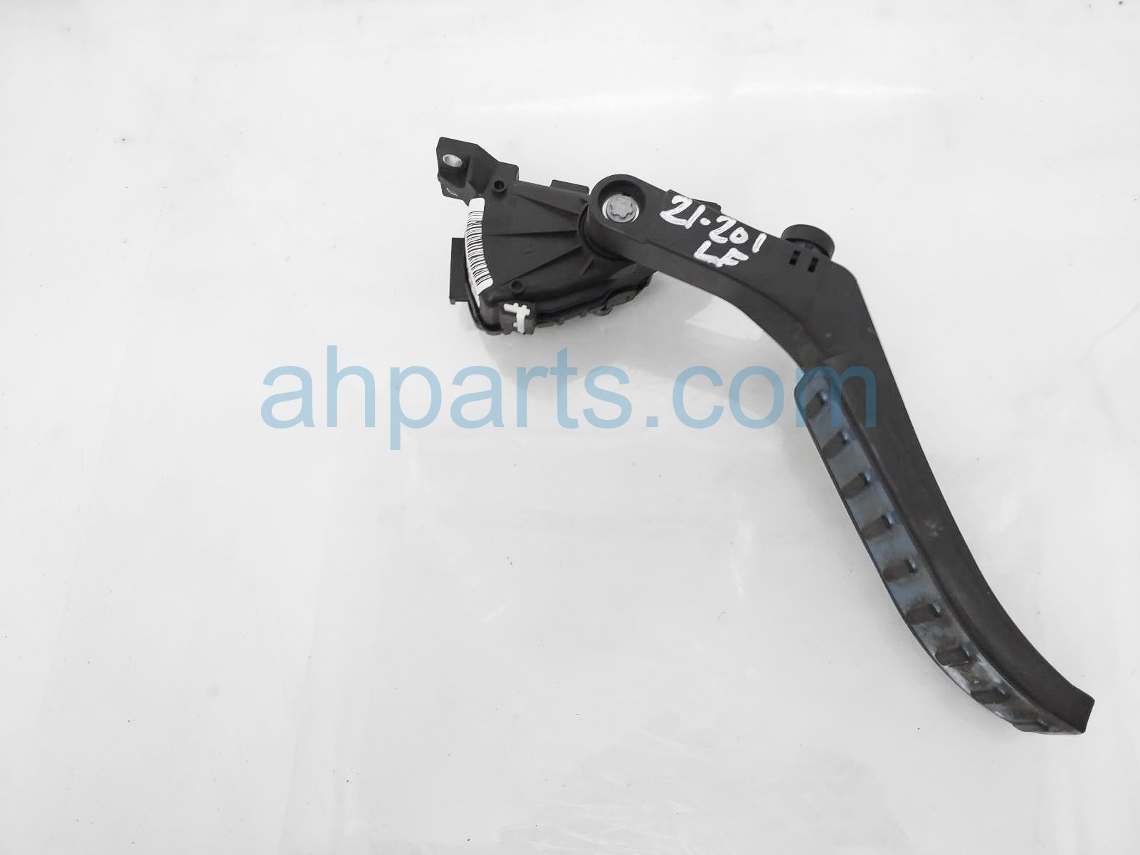 $49 Porsche GAS / ACCELERATOR PEDAL ASSY $49 Porsche GAS / ACCELERATOR PEDAL ASSY