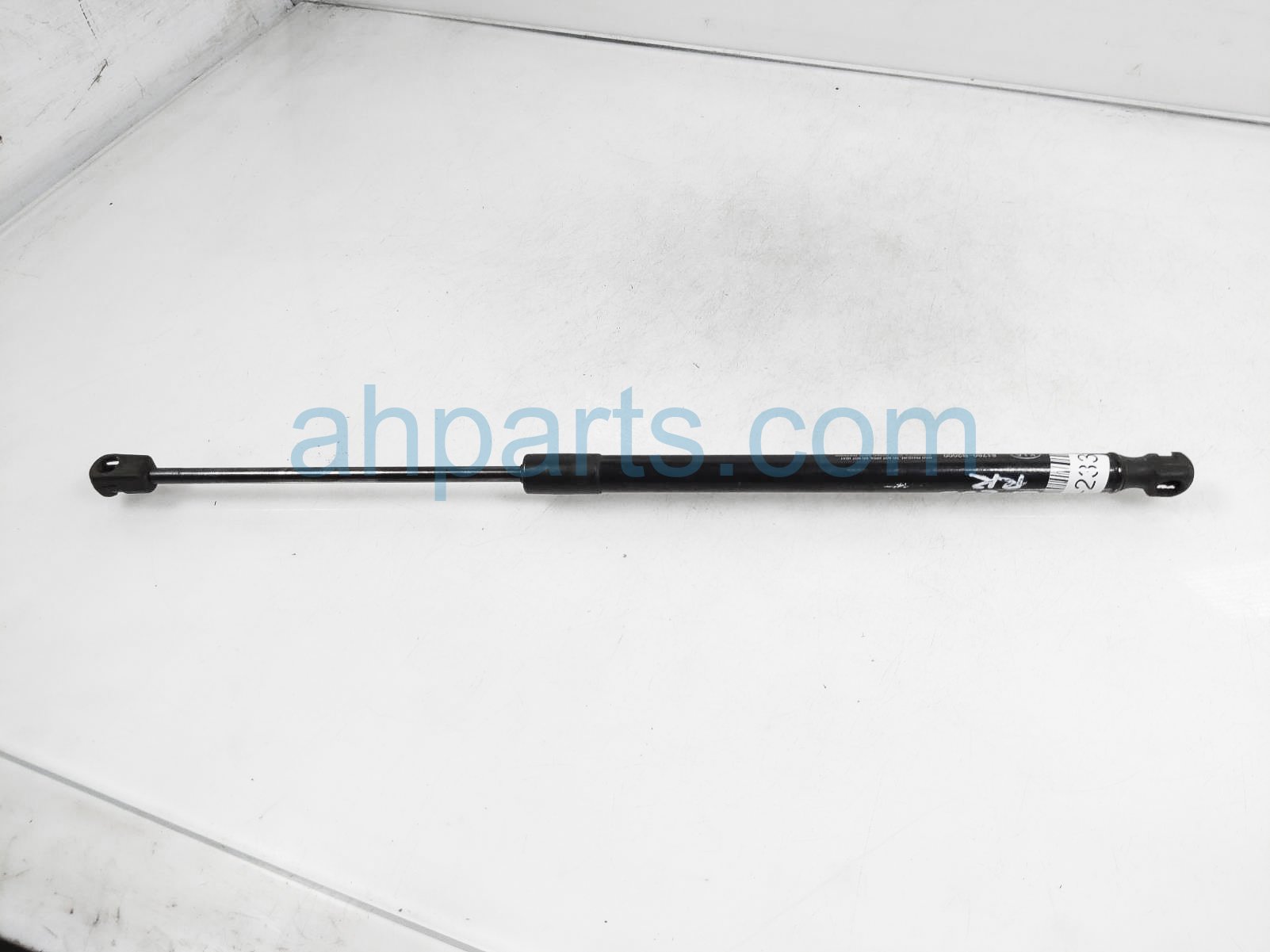 $20 Kia RH TAILGATE STRUT / LIFT CYLINDER $20 Kia RH TAILGATE STRUT / LIFT CYLINDER