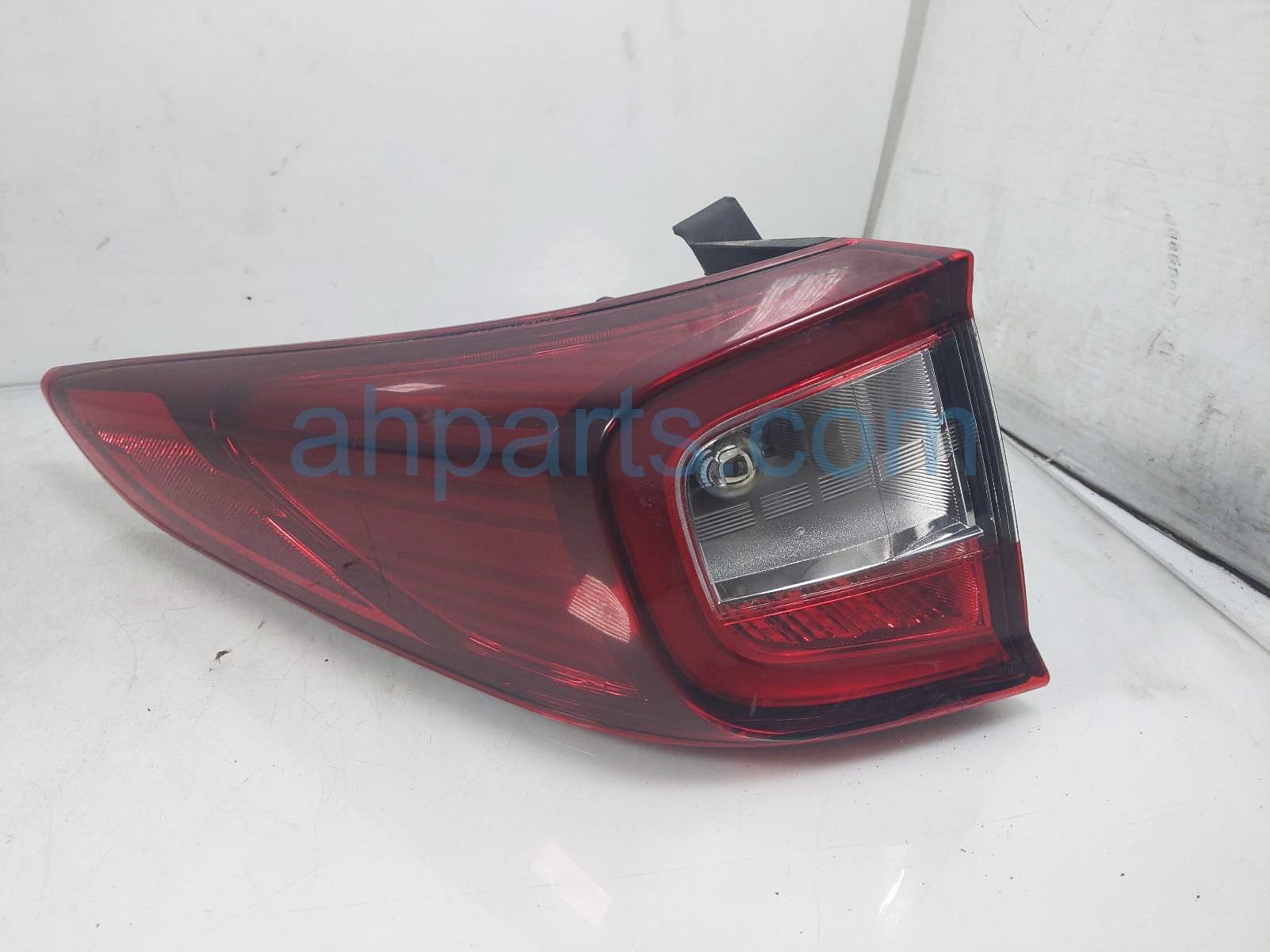 $150 Acura LH TAIL LAMP (ON BODY) $150 Acura LH TAIL LAMP (ON BODY)