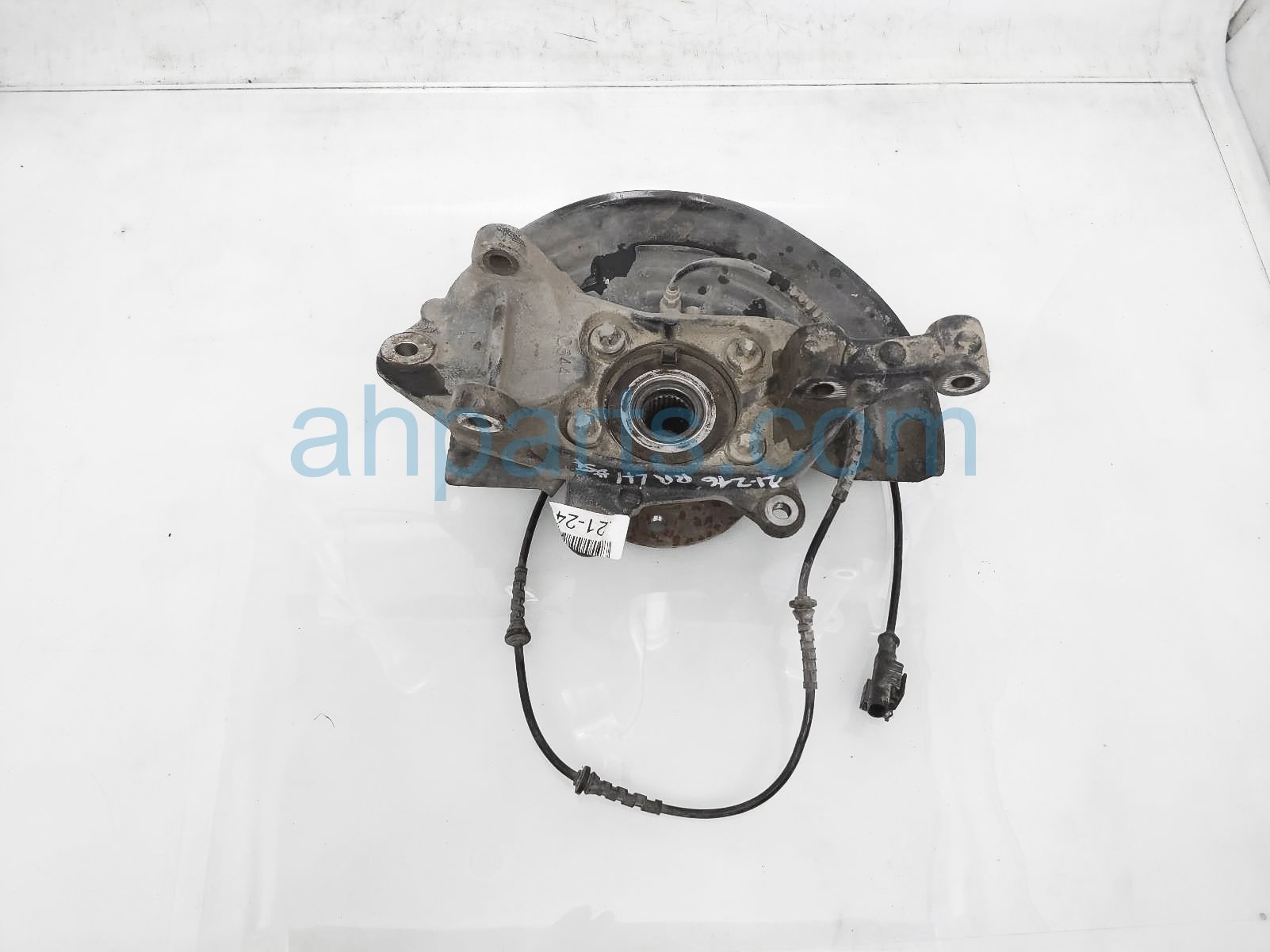 $99 Jeep RR/LH SPINDLE KNUCKLE HUB $99 Jeep RR/LH SPINDLE KNUCKLE HUB