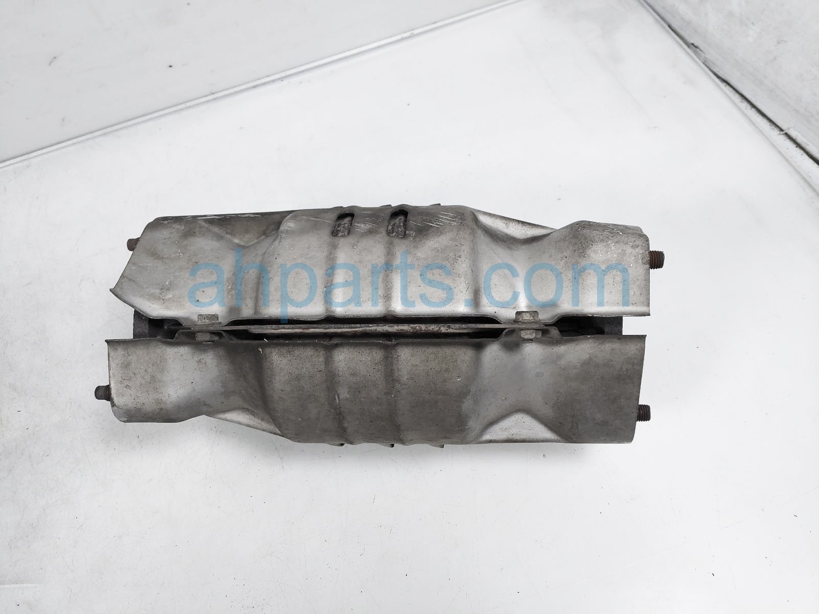 $150 Acura EXHAUST CONVERTER - 3.2L $150 Acura EXHAUST CONVERTER - 3.2L