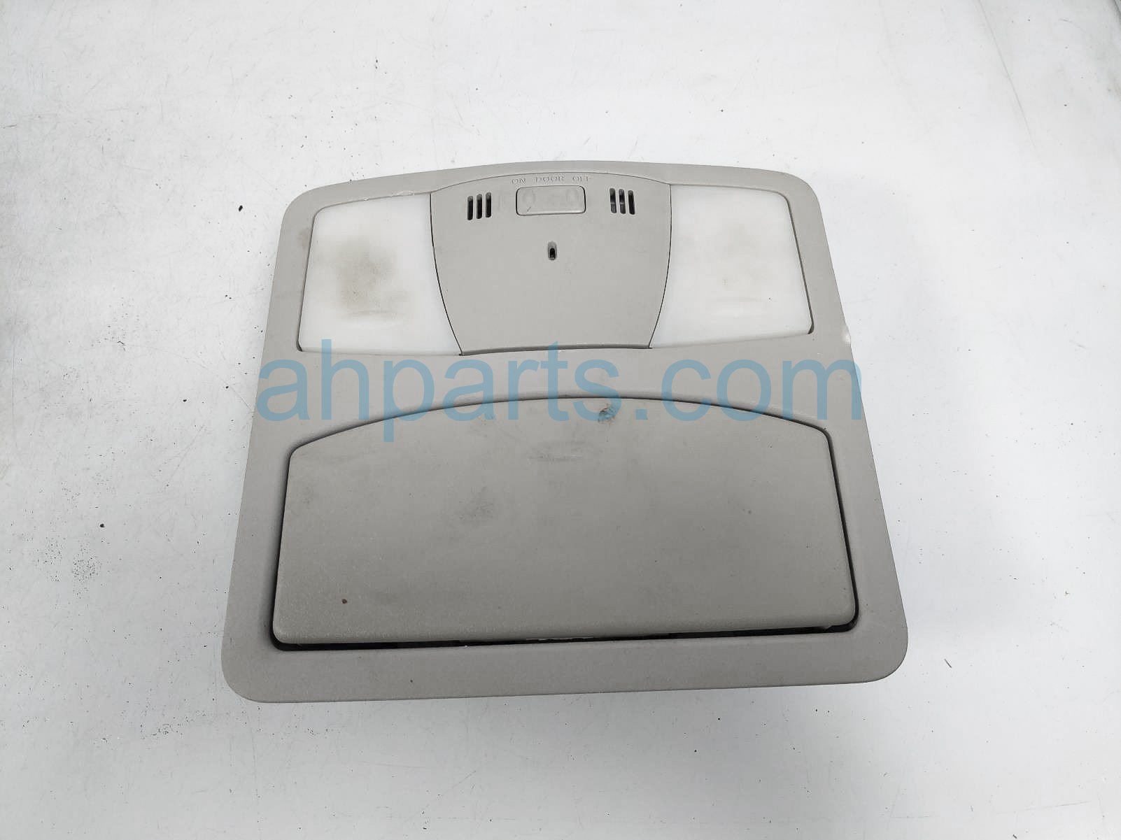 $22 Nissan MAP LIGHT / ROOF CONSOLE - GRAY