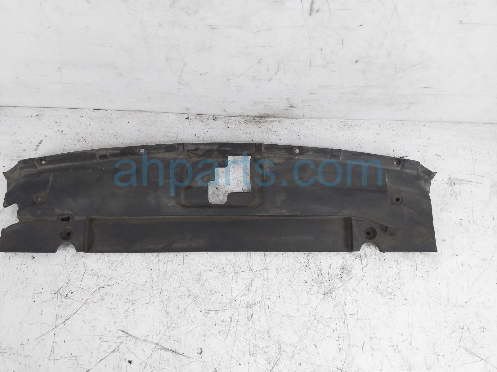 $24 Ford UPPER GRILLE SIGHT SHIELD $24 Ford UPPER GRILLE SIGHT SHIELD