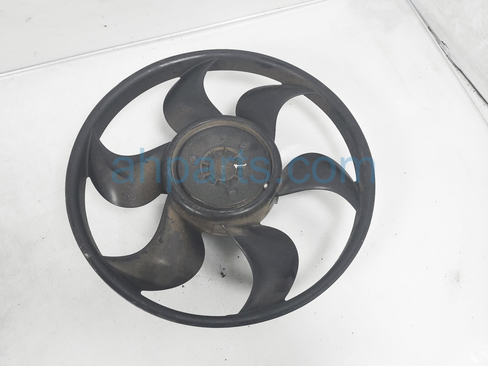 $39 Ford COOLING FAN W/ MOTOR (NO SHROUD) $39 Ford COOLING FAN W/ MOTOR (NO SHROUD)