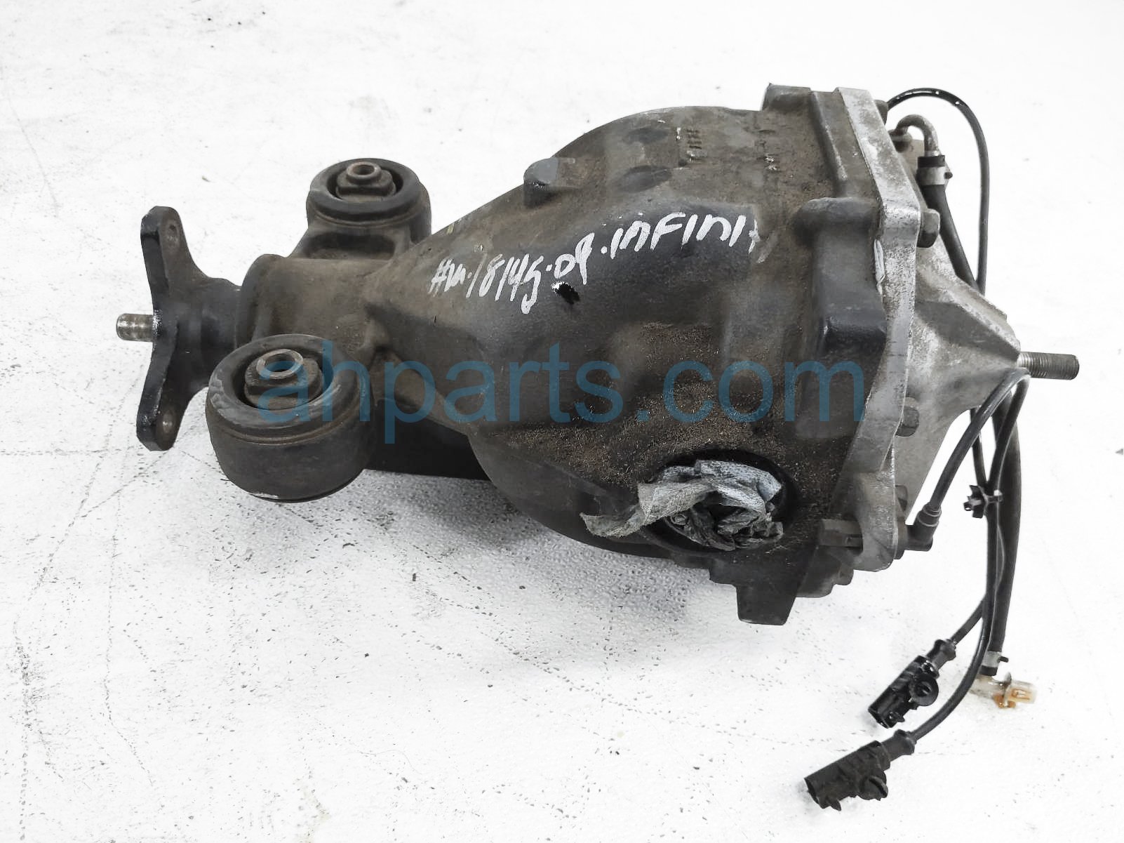$149 Infiniti REAR DIFFERENTIAL CARRIER $149 Infiniti REAR DIFFERENTIAL CARRIER