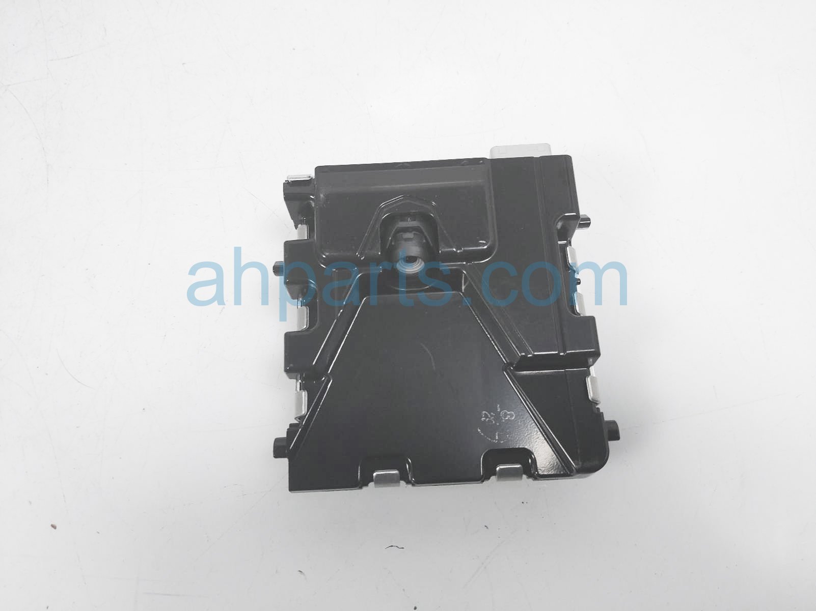 $74 Toyota FRONT MONOCULAR CAMERA $74 Toyota FRONT MONOCULAR CAMERA