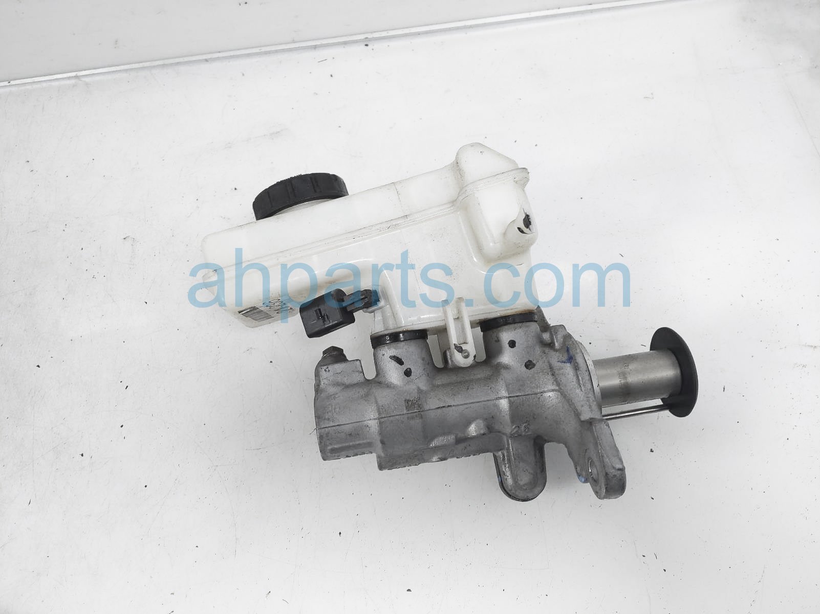 $39 Volkswagen BRAKE MASTER CYLINDER $39 Volkswagen BRAKE MASTER CYLINDER