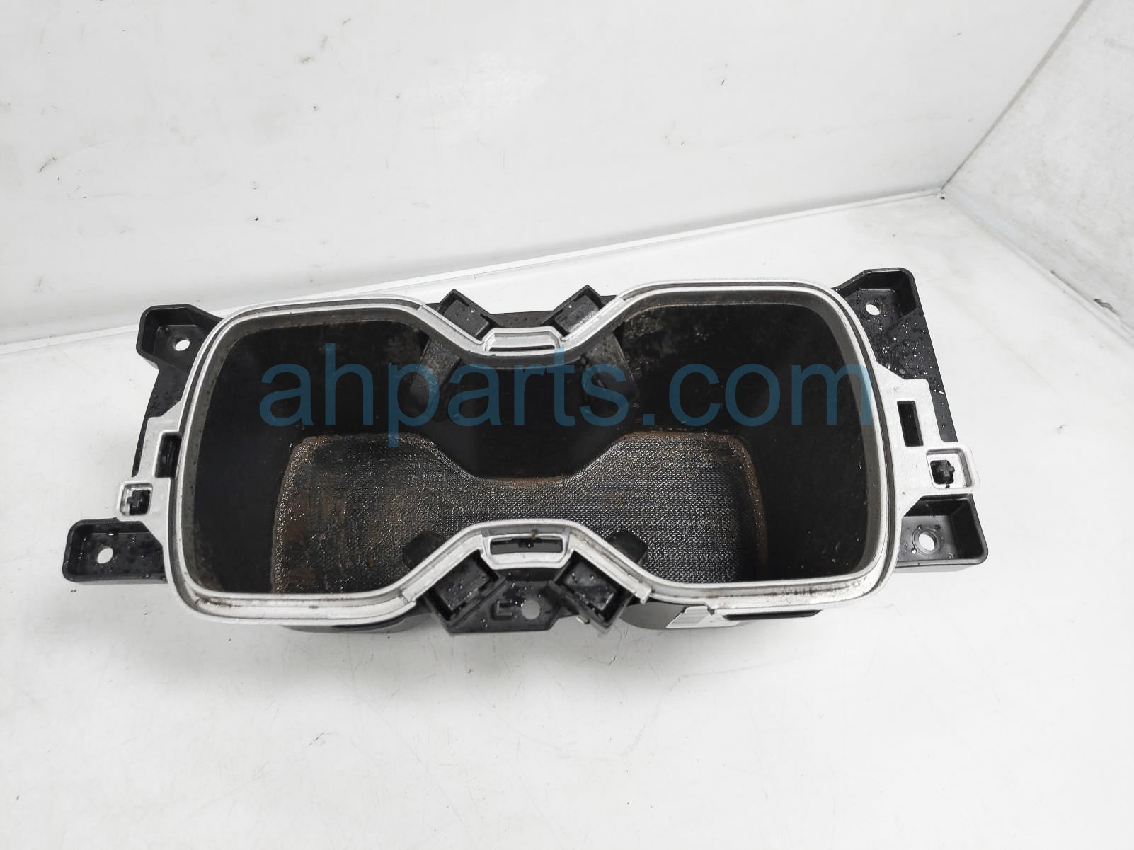 $14 Honda CENTER CONSOLE CUP HOLDER ASSY