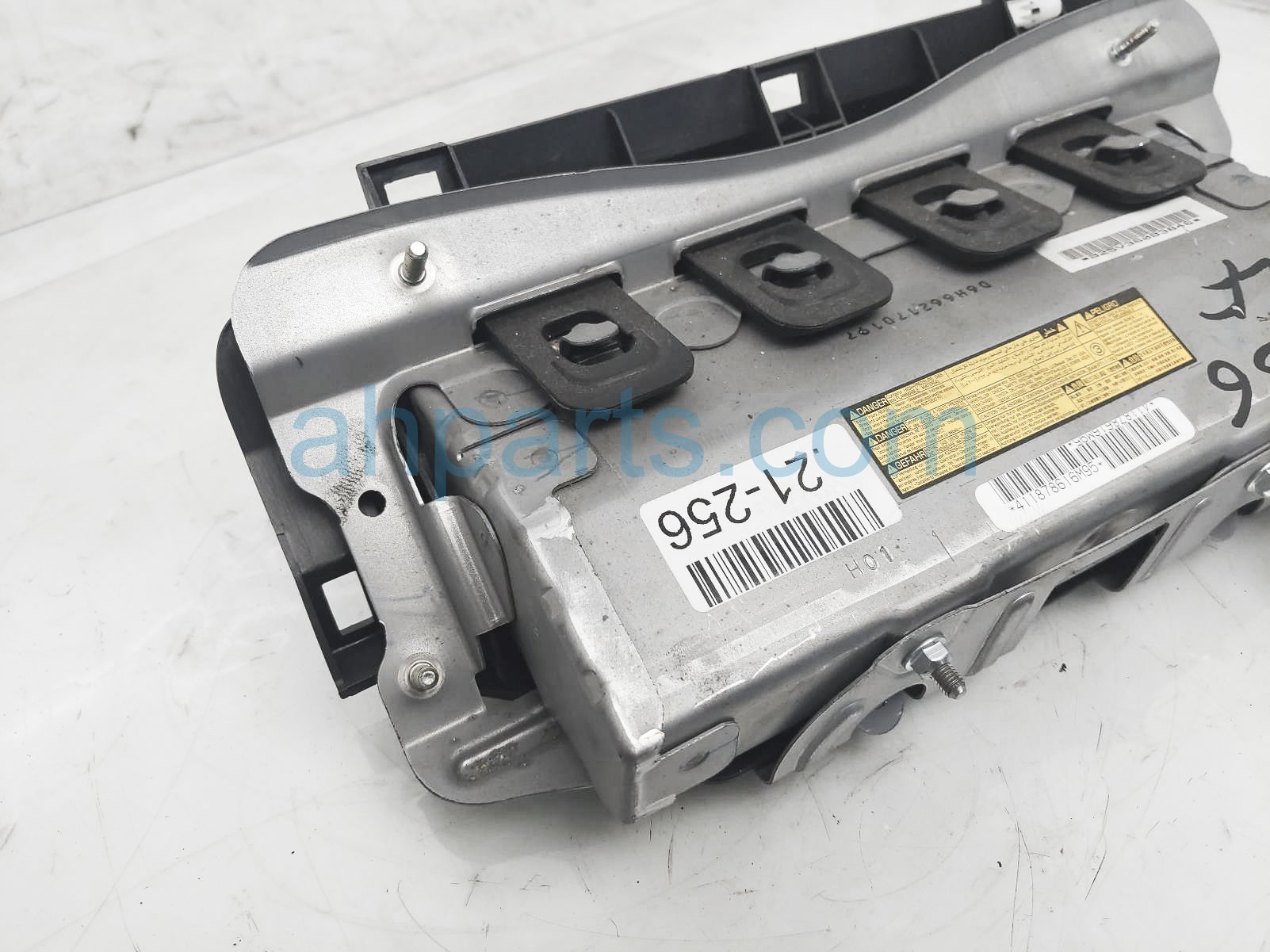 Sold 2017 Toyota Sienna Airbag Driver Knee Air Bag 7390008010C0,