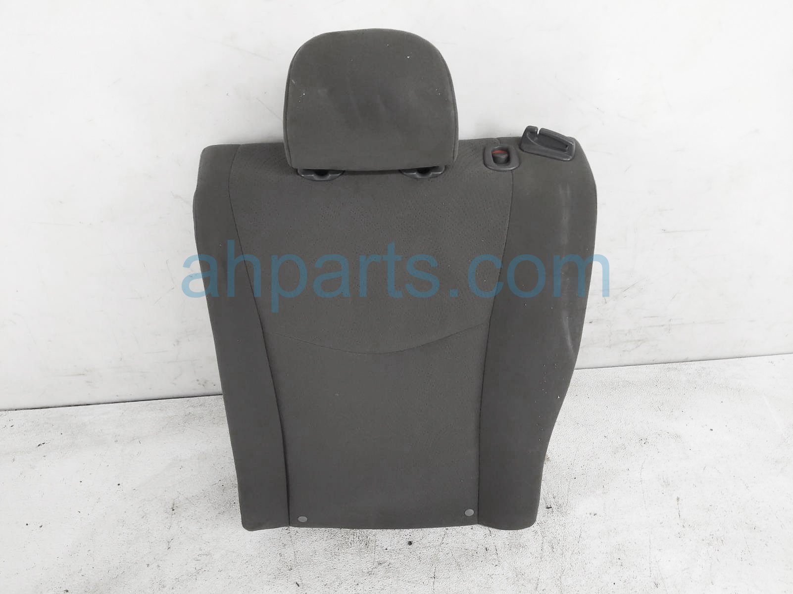 $45 Toyota RR/LH UPPER SEAT PORTION -GRAY $45 Toyota RR/LH UPPER SEAT PORTION -GRAY